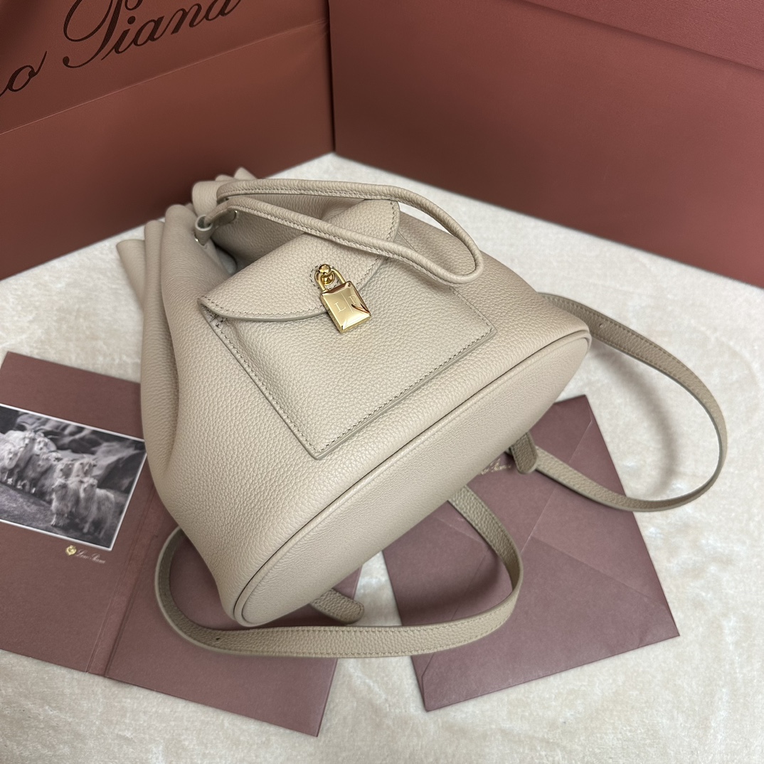 Loro Piana Extra Drawstring backpack L27 Calfskin Whisper White/Sun