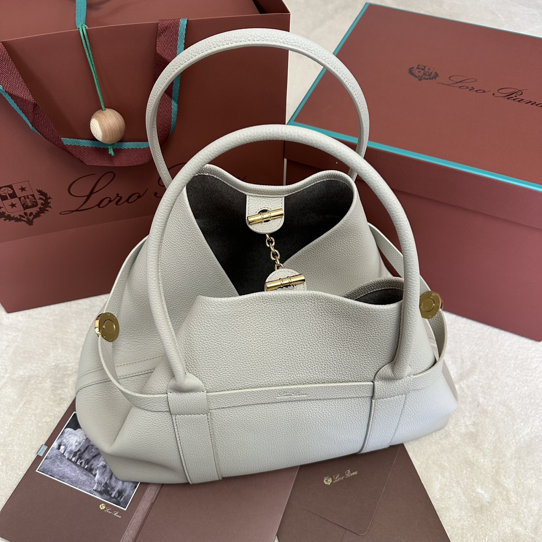 Loro Piana Ghiera Shopper Large Calfskin Light Travertine/Sun Gold |Loro Piana