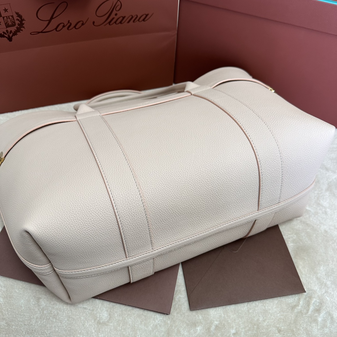 Loro Piana Ghiera calfskin-leather Shopper Bag | Neutrals