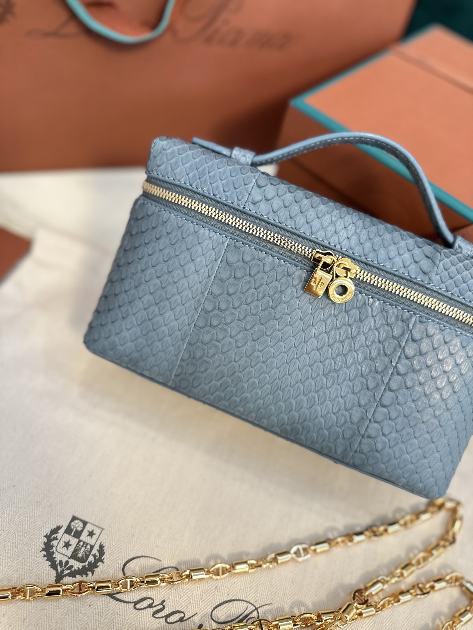 Loro Piana Extra Pocket L19 Lizard Leather blue sky Lagoon/Sun Gold | Loro