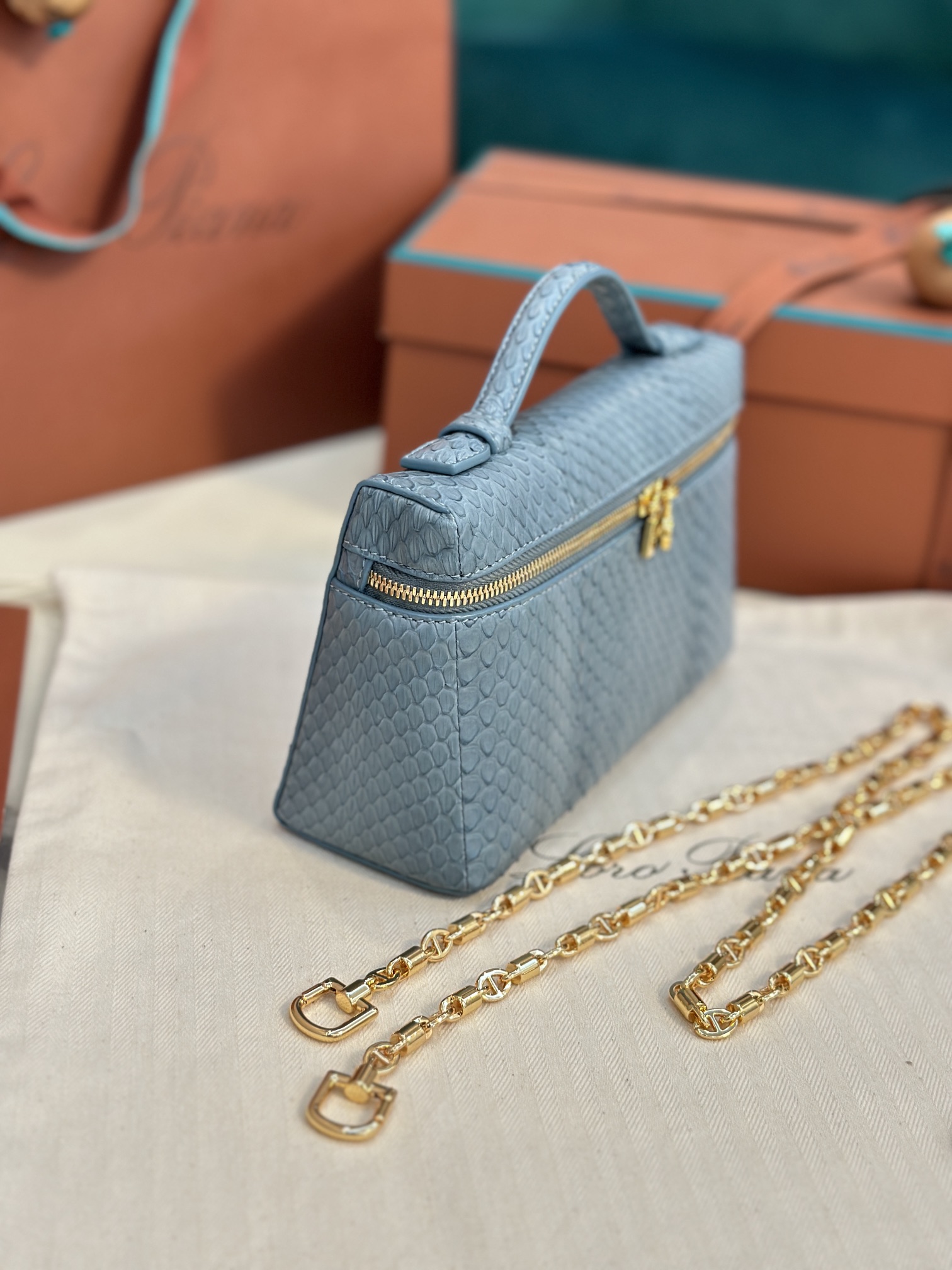 Loro Piana Extra Pocket L19 Lizard Leather blue sky Lagoon/Sun Gold | Loro