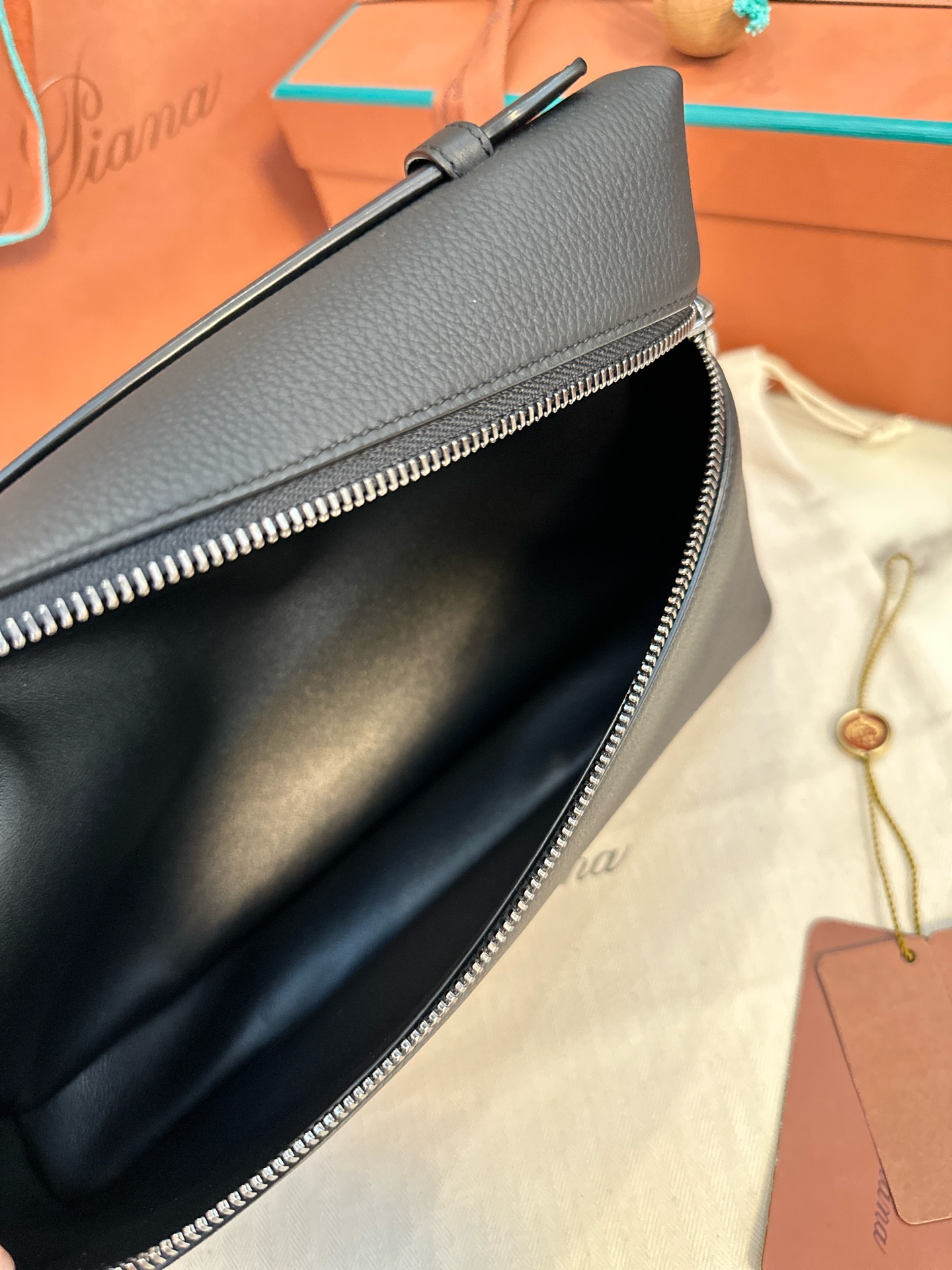 LORO PIANA Grained Calfskin Extra Pocket Pouch L29 black
