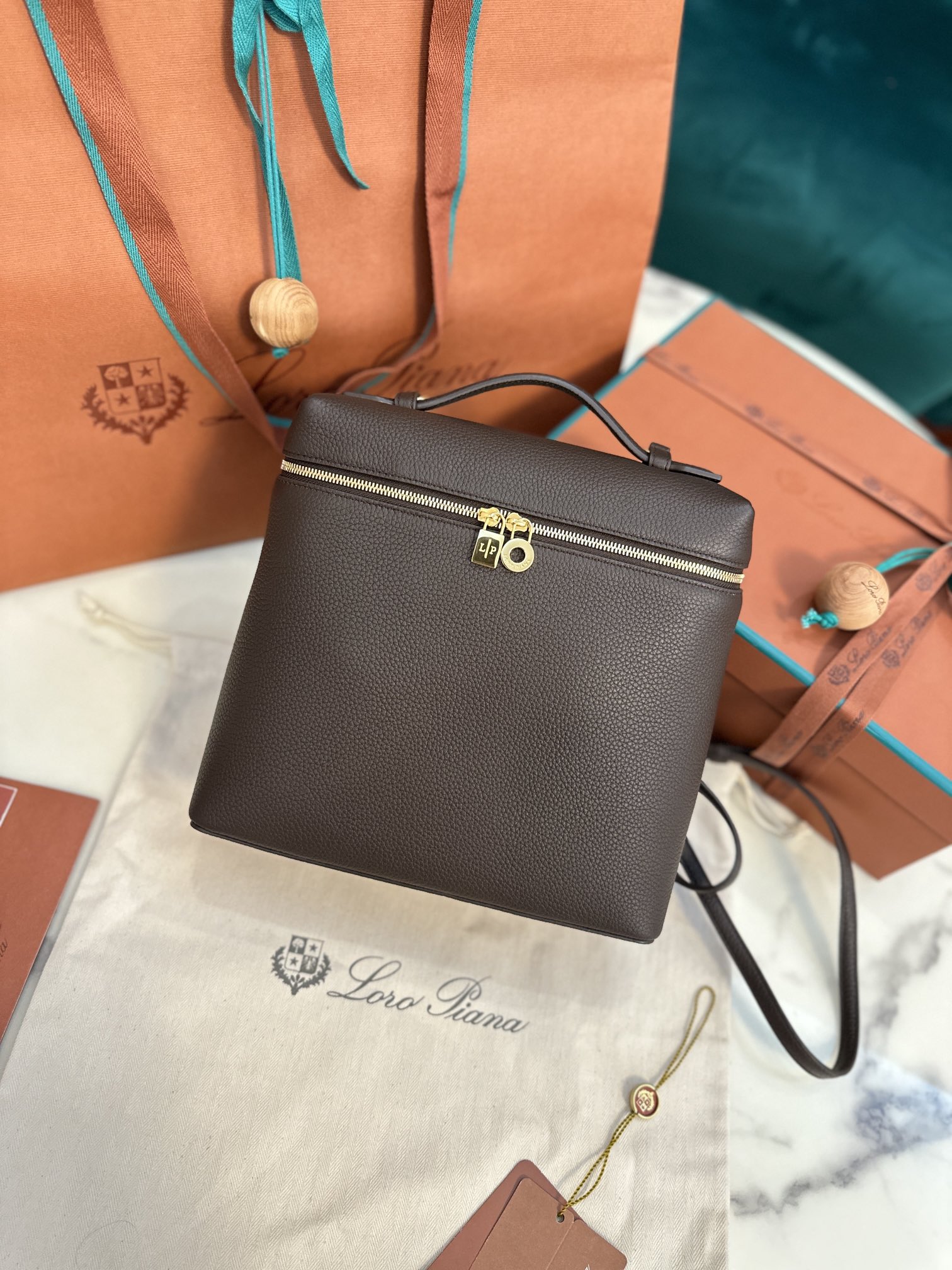 Loro Piana Extra Pocket backpack L23.5 Grained Calfskin brown/Sun