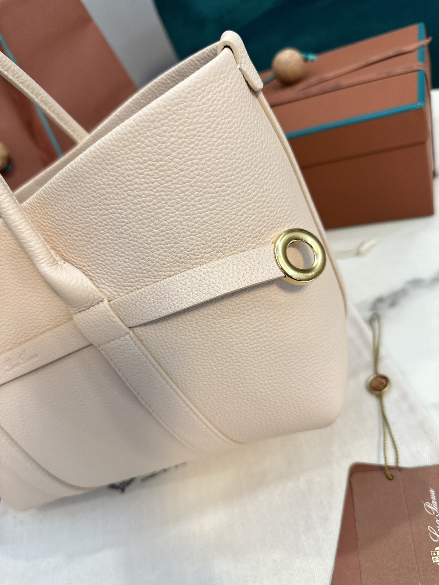 Loro Piana Ghiera Shoer Leather Crossbody Women's pink