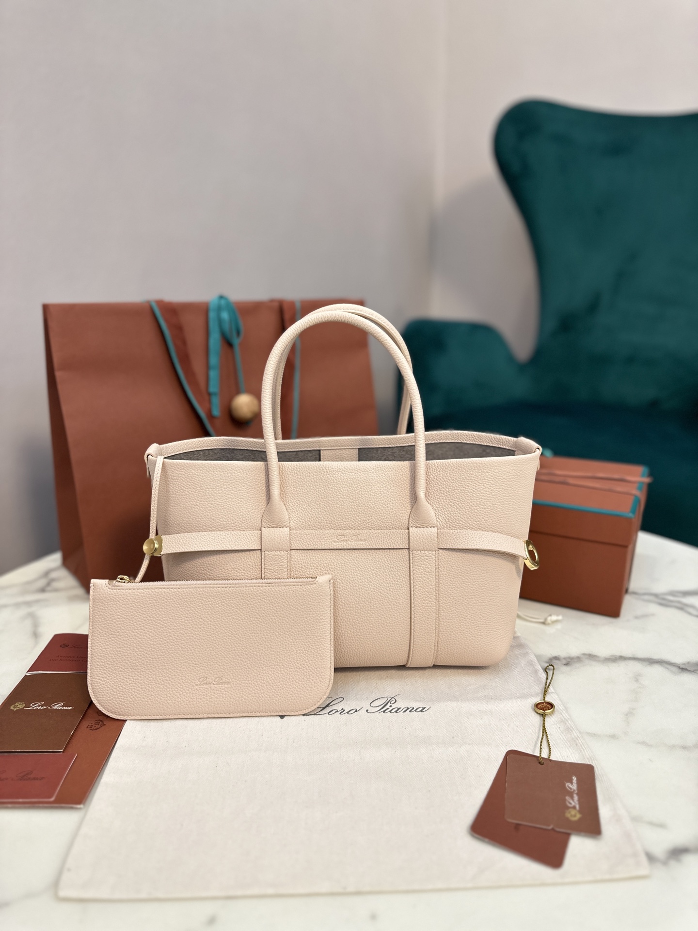 Loro Piana Ghiera Shoer Leather Crossbody Women’s pink