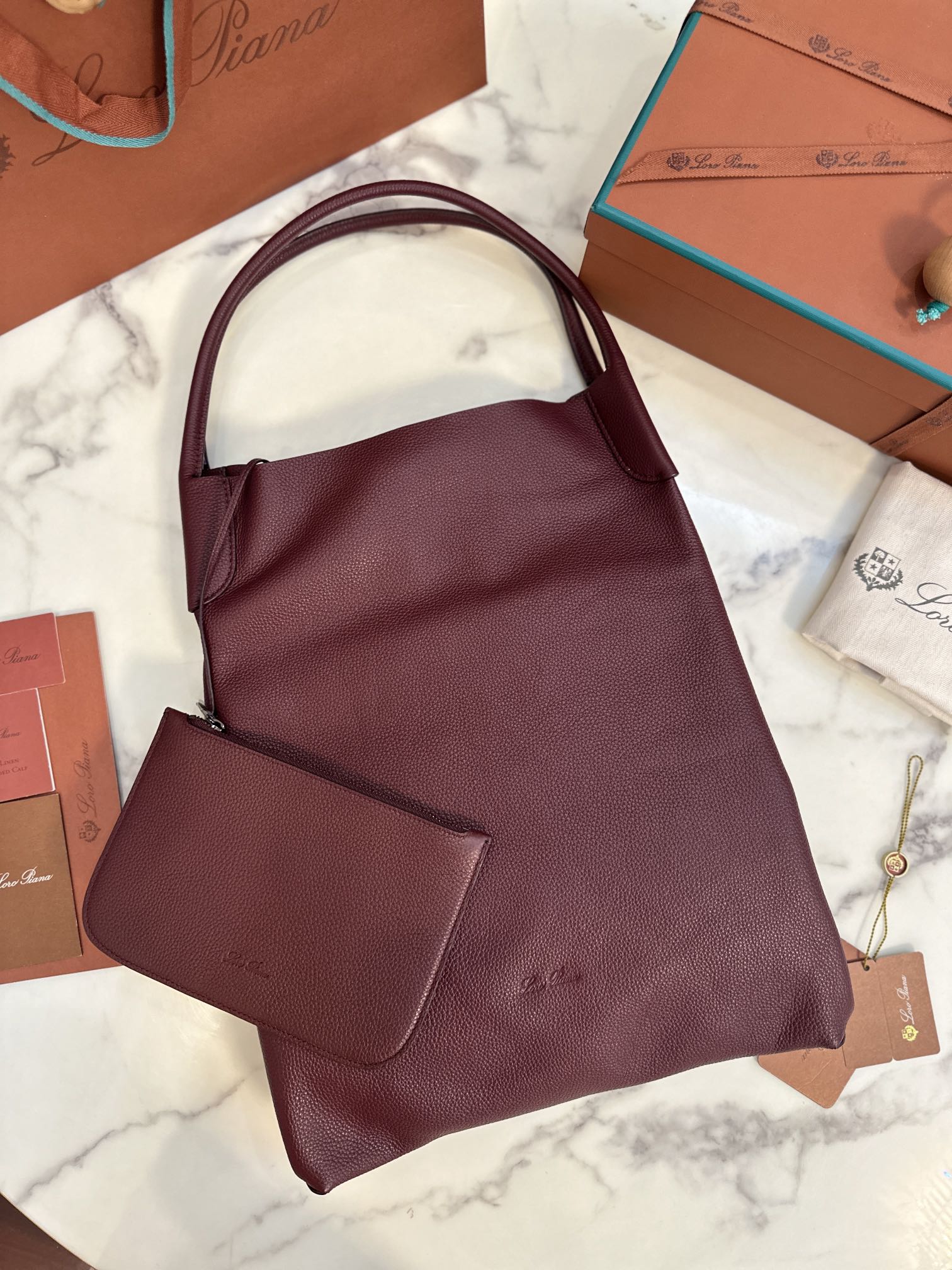 Loro Piana Man Leather Goods Bale bag red| Loro Piana