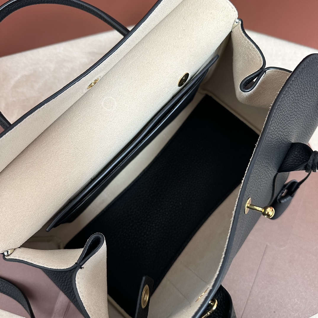 Loro Piana Black Loom L25 Tote Bag in Leather for