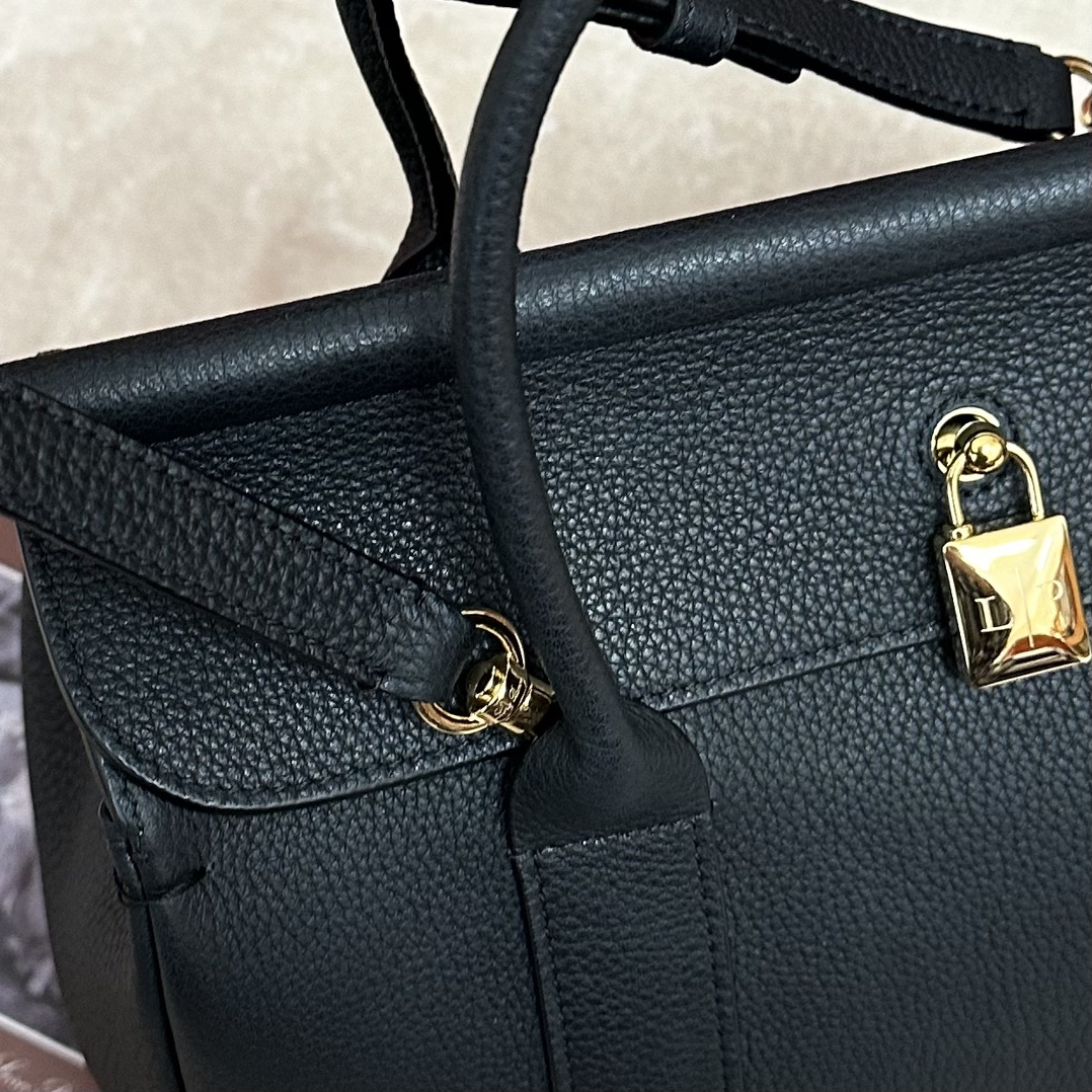 Loro Piana Black Loom L25 Tote Bag in Leather for
