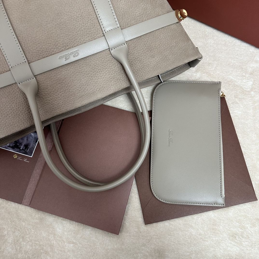 Loro Piana Ghiera Shopper Large Calfskin Fume Taupe/Sun Gold strap gray | Loro