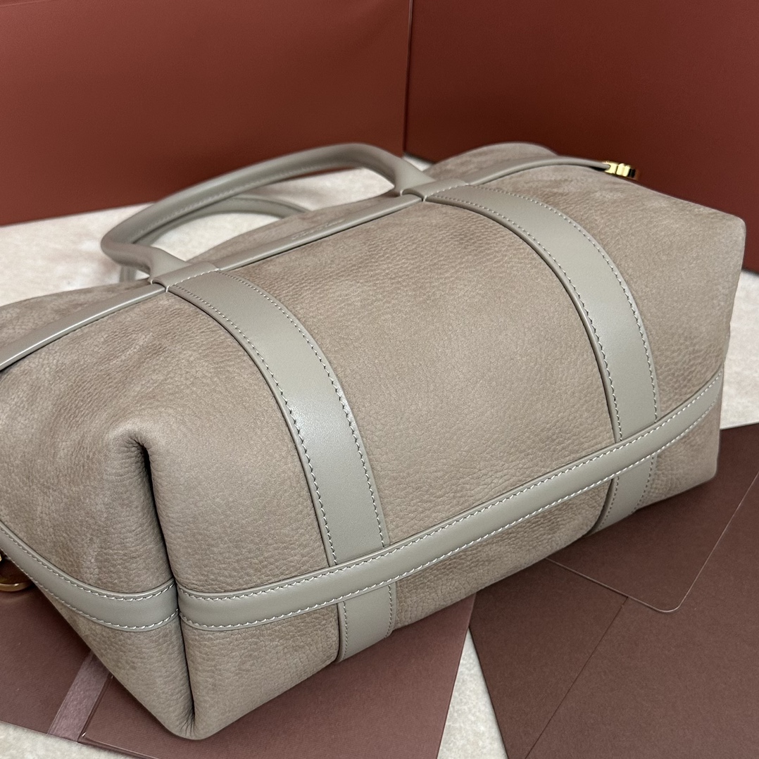 Loro Piana Ghiera Shopper Large Calfskin Fume Taupe/Sun Gold strap gray | Loro
