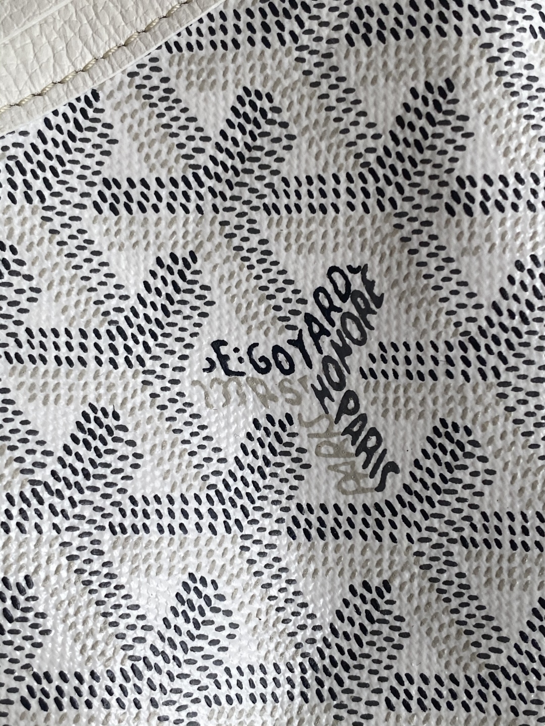 Goyard Petite Flot Bucket Bag white Tan 139758379