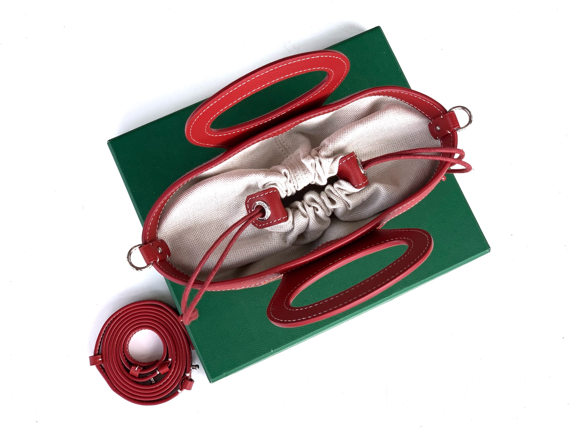 Goyard Beluga Mini Bag In red Goyardine Canvas And