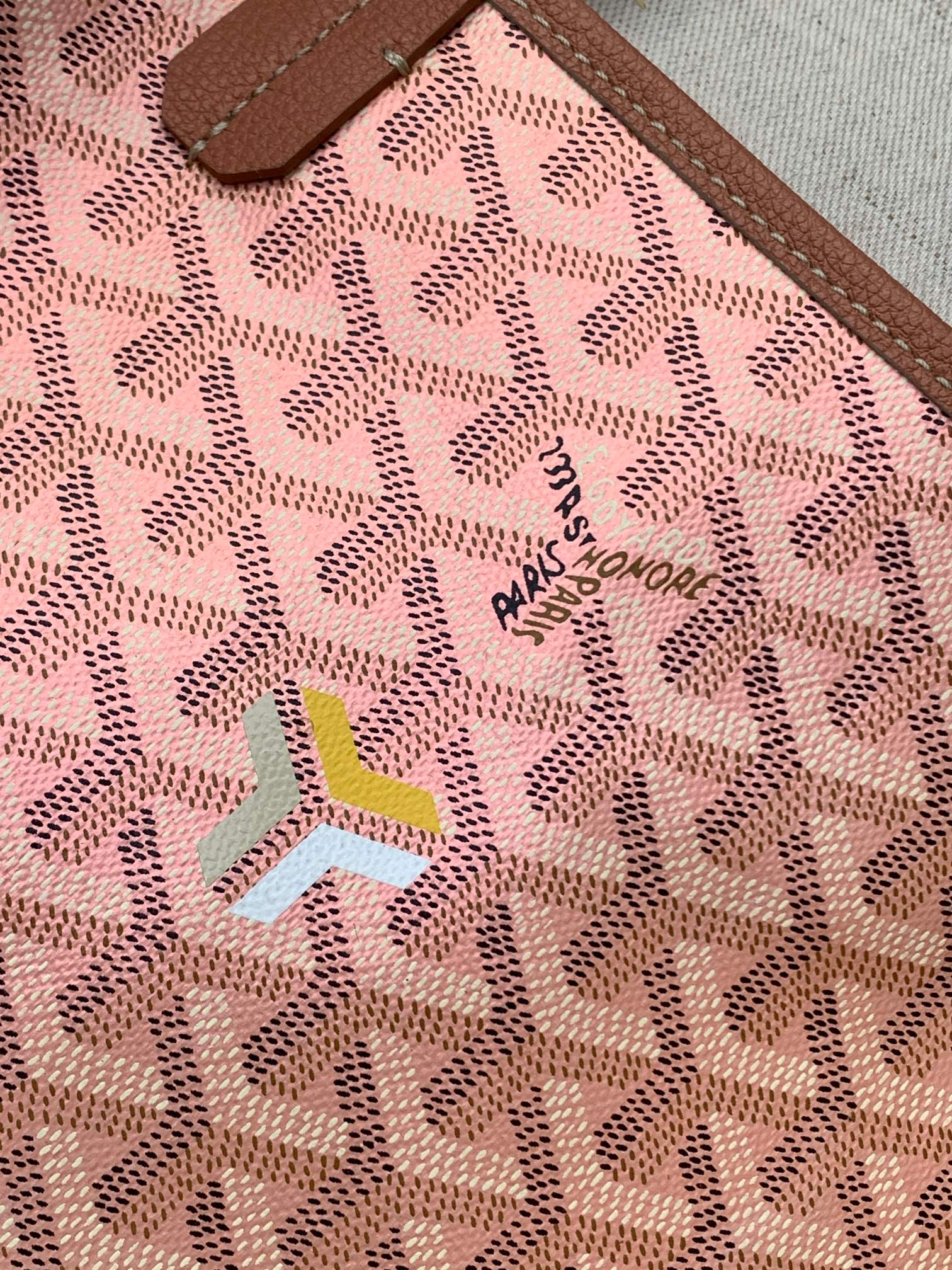 Goyard Pearly pinkGoyardine Canvas And Chevroches