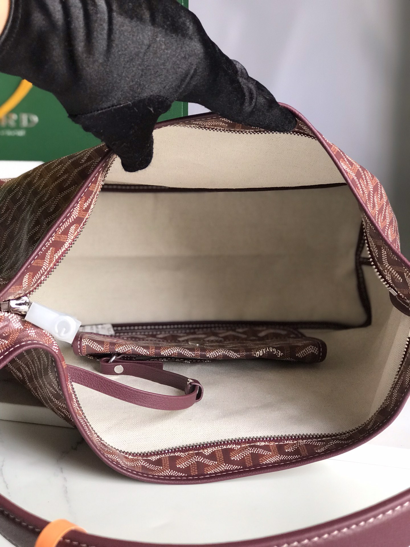 GOYARD Goyardine Boheme Hobo Burgundy 1193255 |