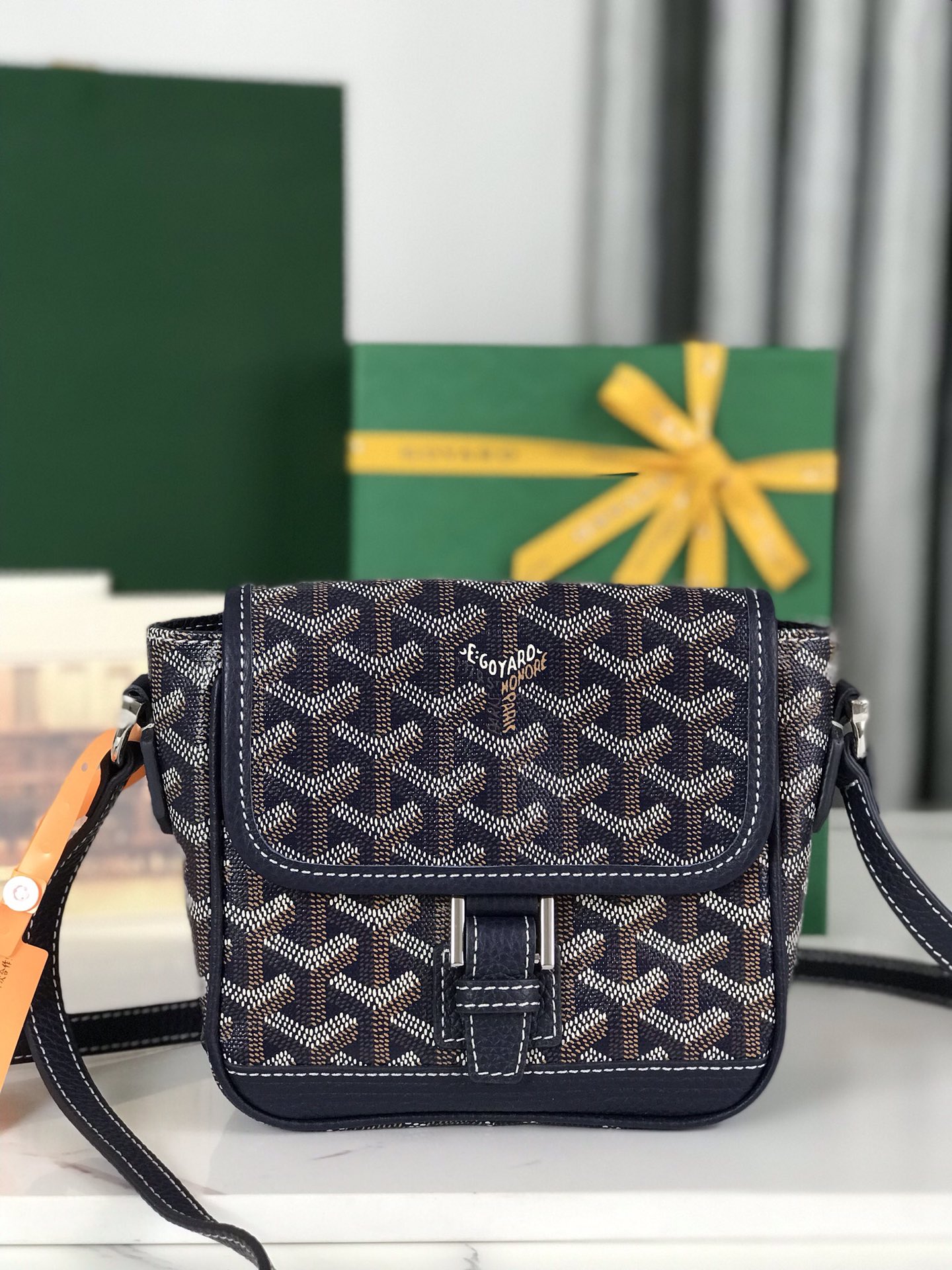 GOYARD Goyardine Plumet Wallet Clutch Navy 1676538