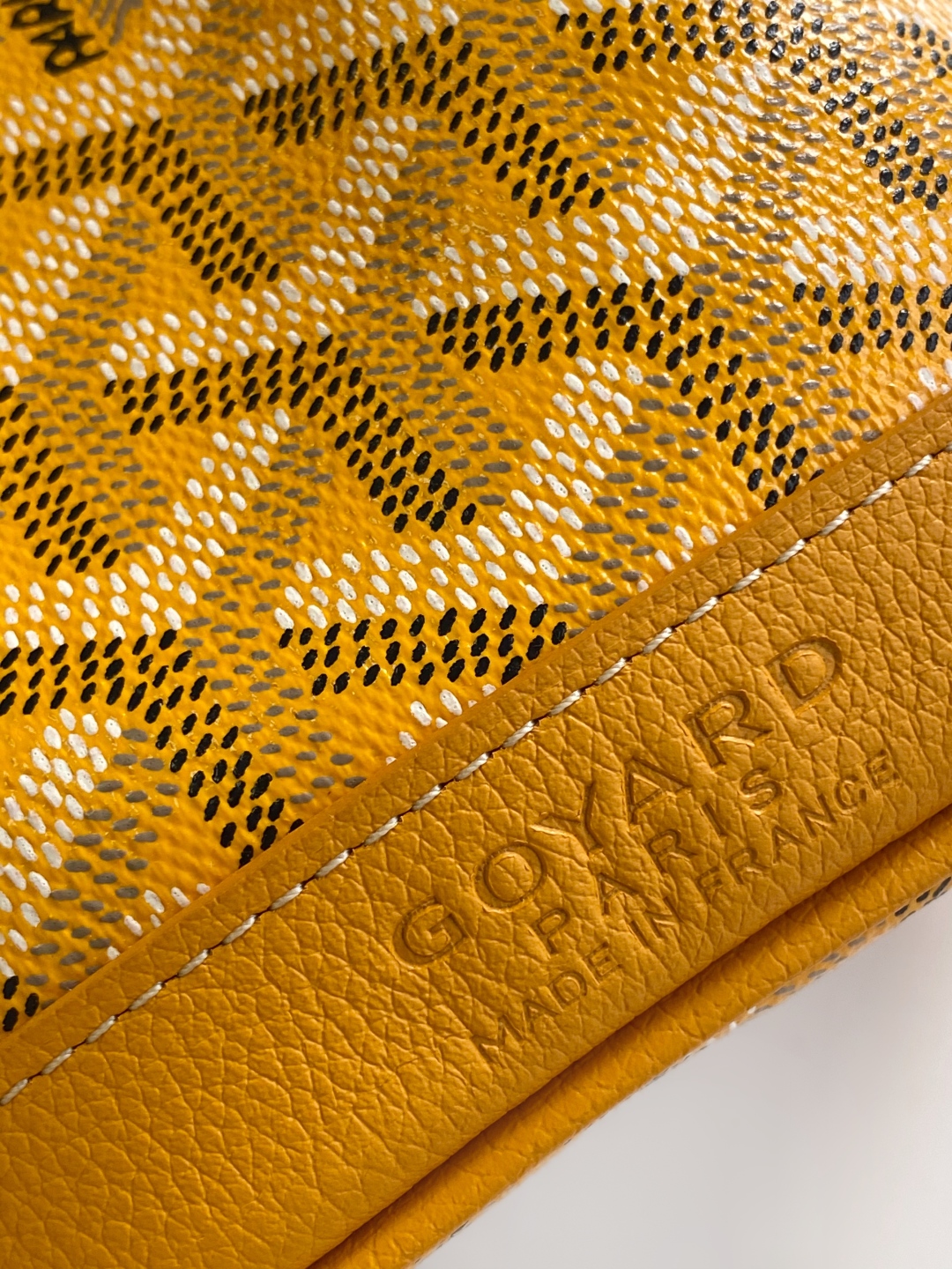 Goyard Petite Flot Bucket Bag yellow Tan 139758379