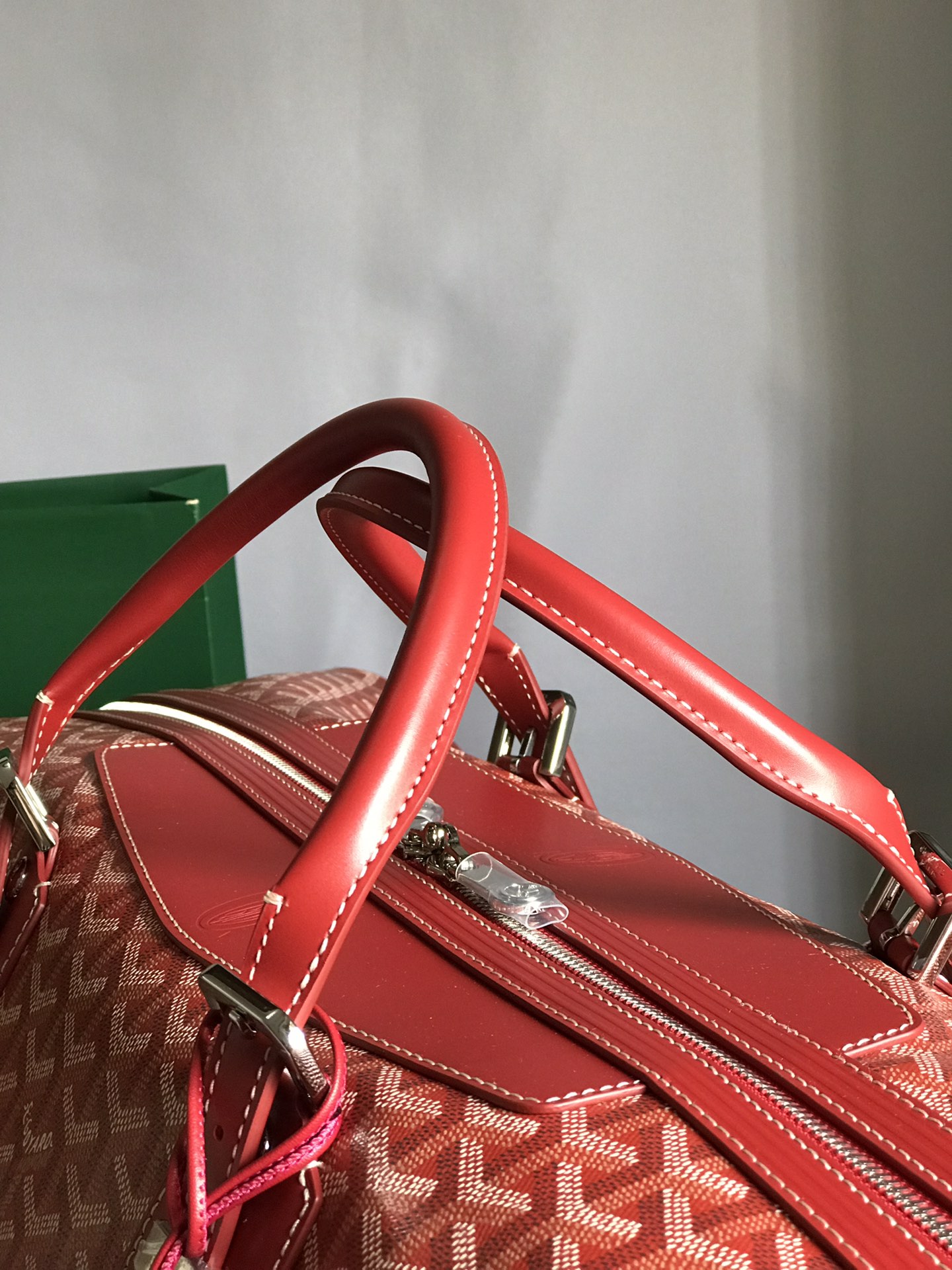 Goyard Sac Boeing 55 Duffle Handbag in red 98387