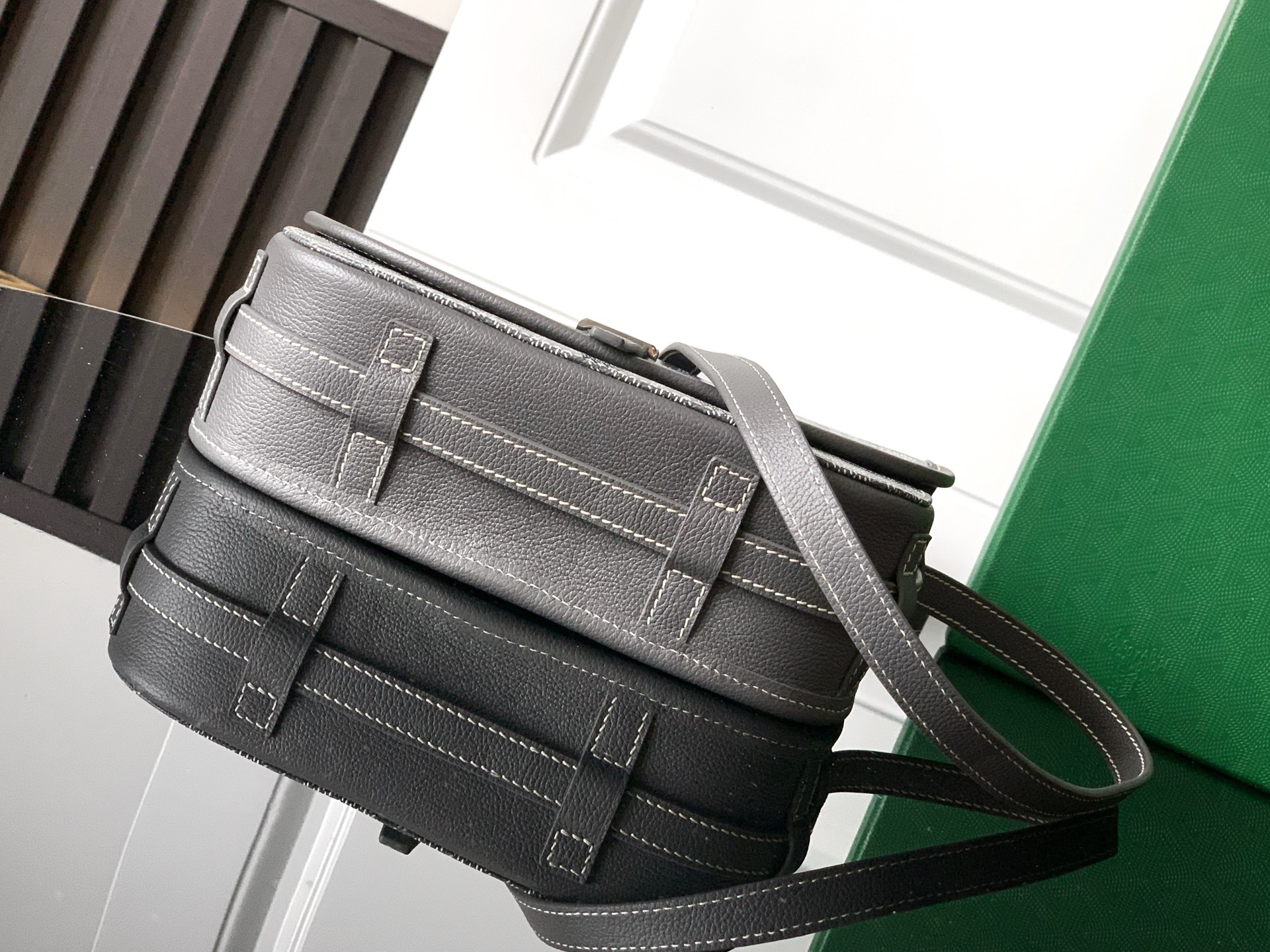 Goyard Belvedere PM Shoulder Bag in Gray grayLeather