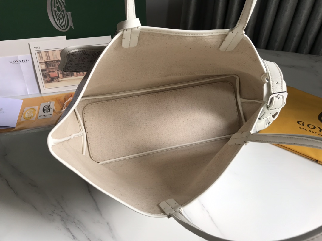 Goyard Chien Gris Pet Carrier Tote Coated Canvas bag white