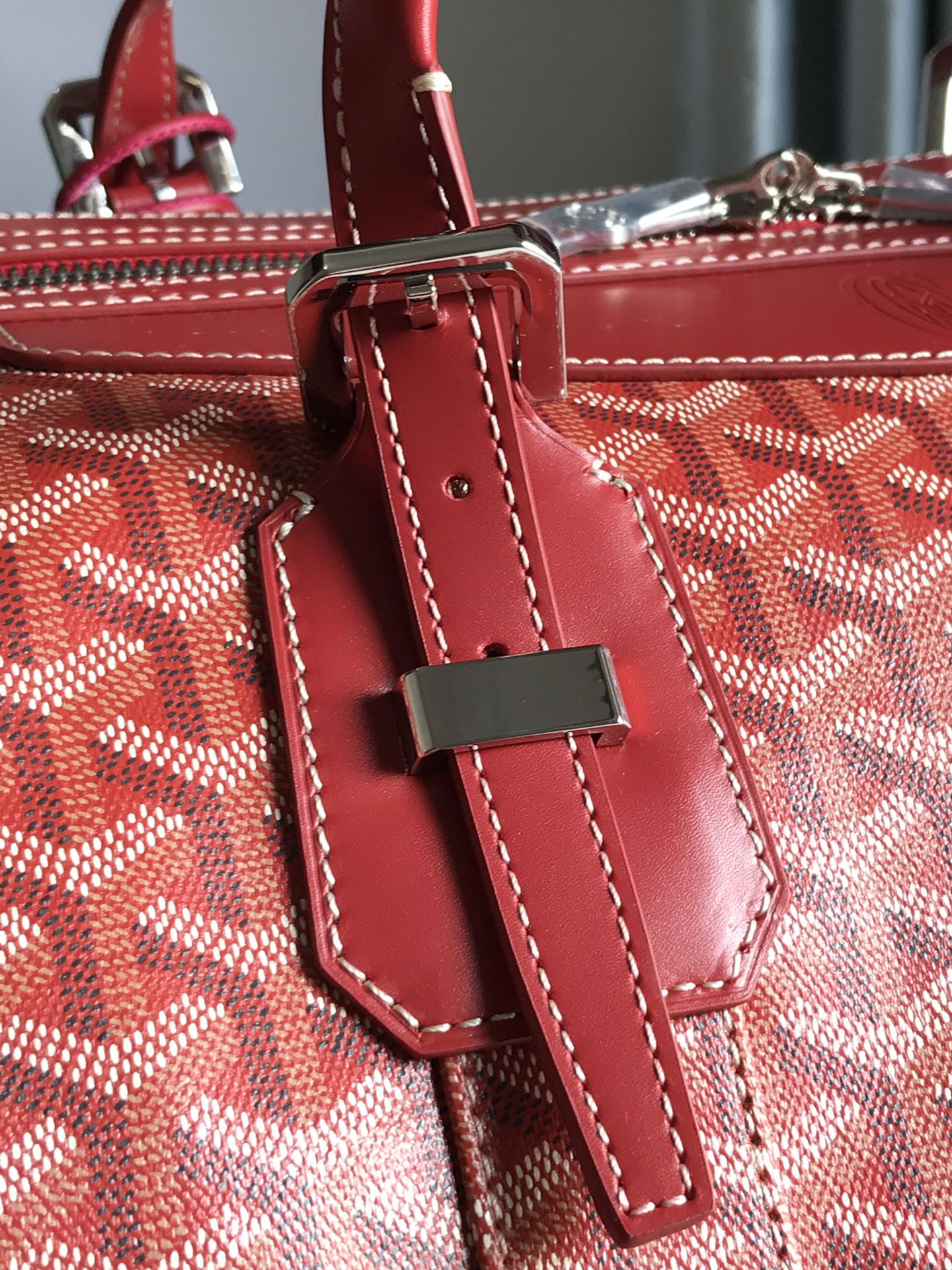 Goyard Sac Boeing 55 Duffle Handbag in red 98387