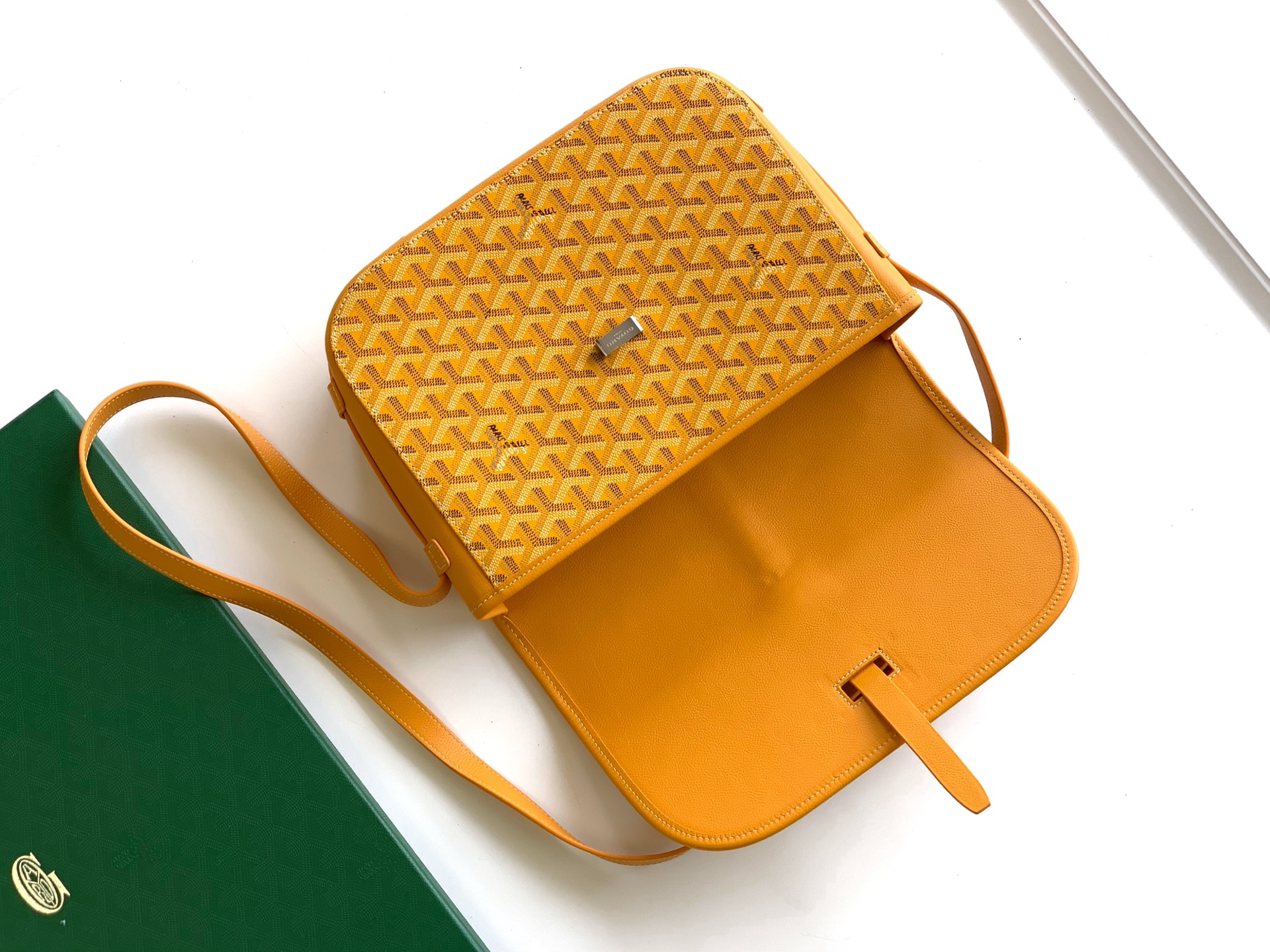 Goyard Goyardine Belvedere II Yellow MM Messenger Bag –