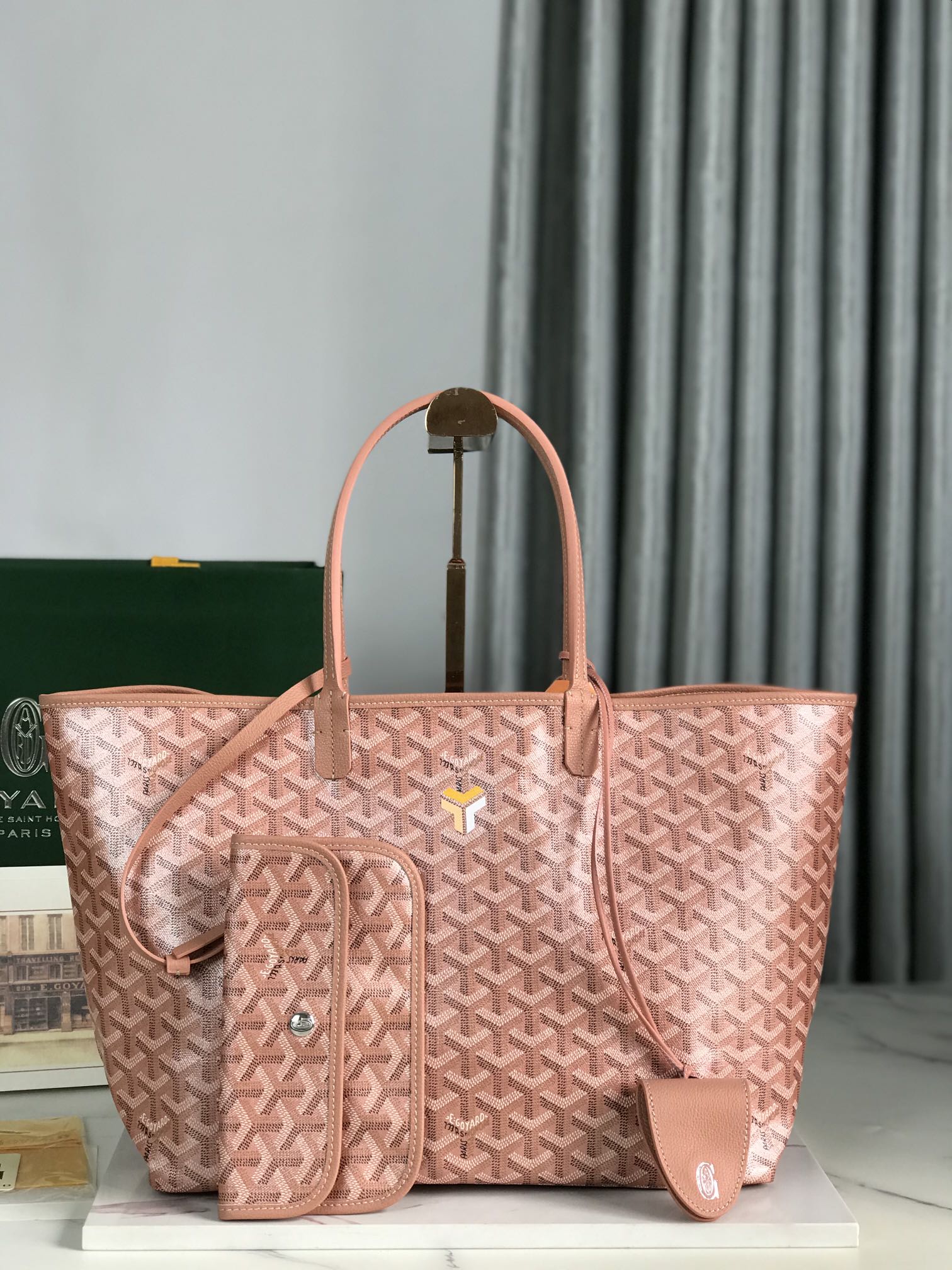 GOYARD Iridescent Goyardine Saint Louis PM Pearly Coral bag in pink