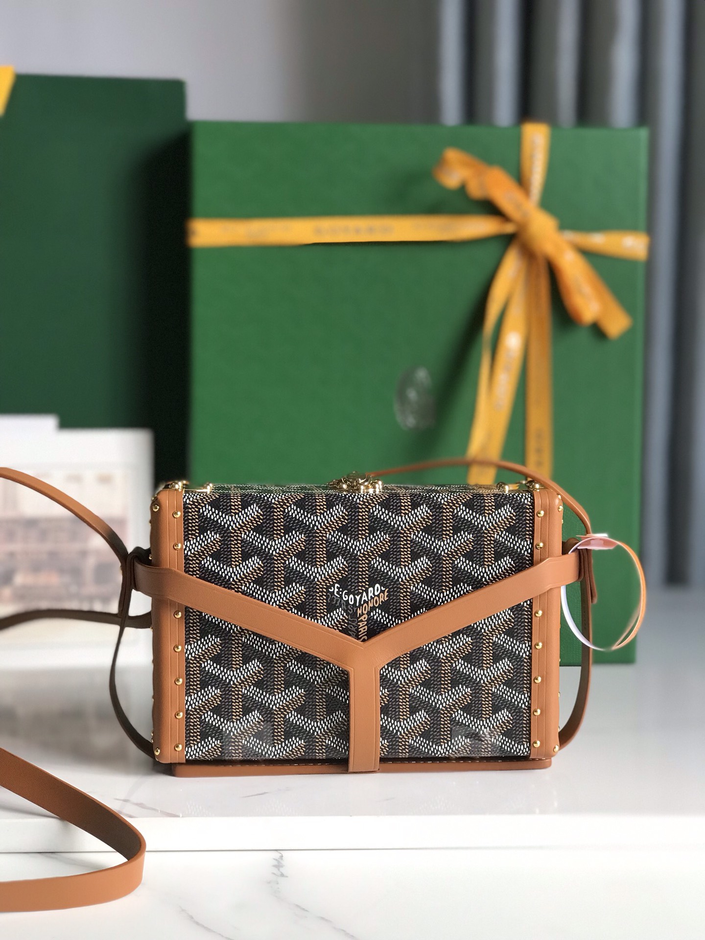 Goyard Brown Minaudiere Trunk Bag Goyard |
