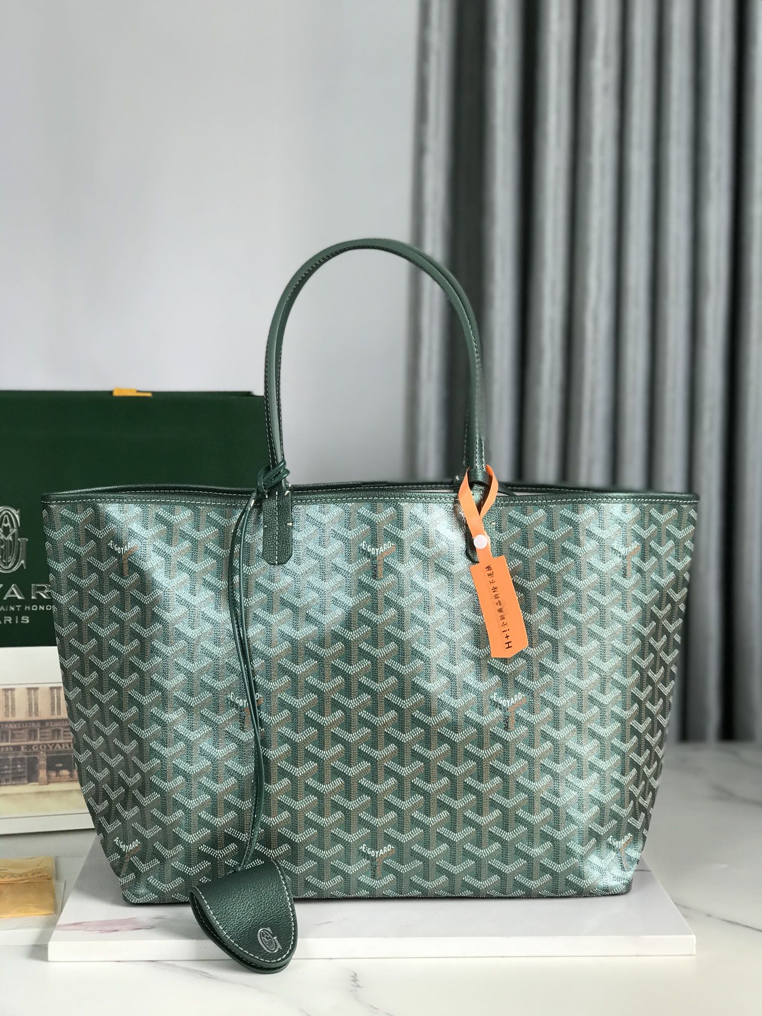 Goyard Women Sac Saint Louis GM in Goyardin bag green