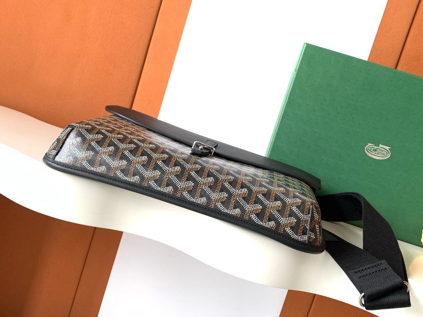 Goyard Coursier Messenger Crossbody Bag black