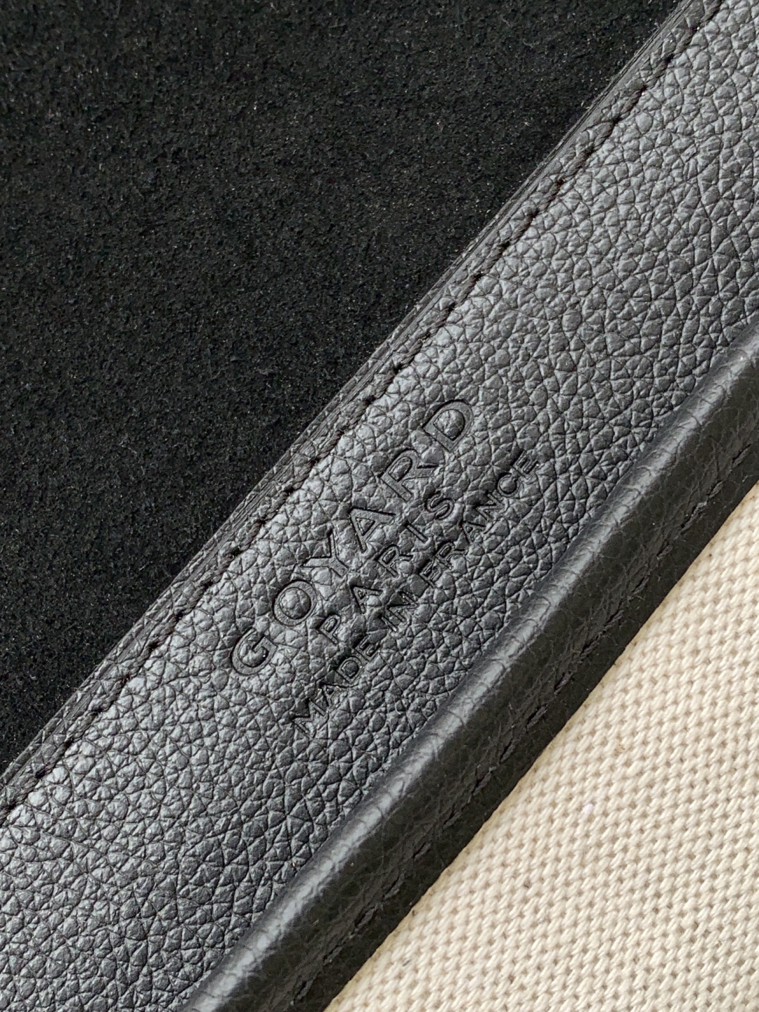 Goyard Coursier Messenger Crossbody Bag black