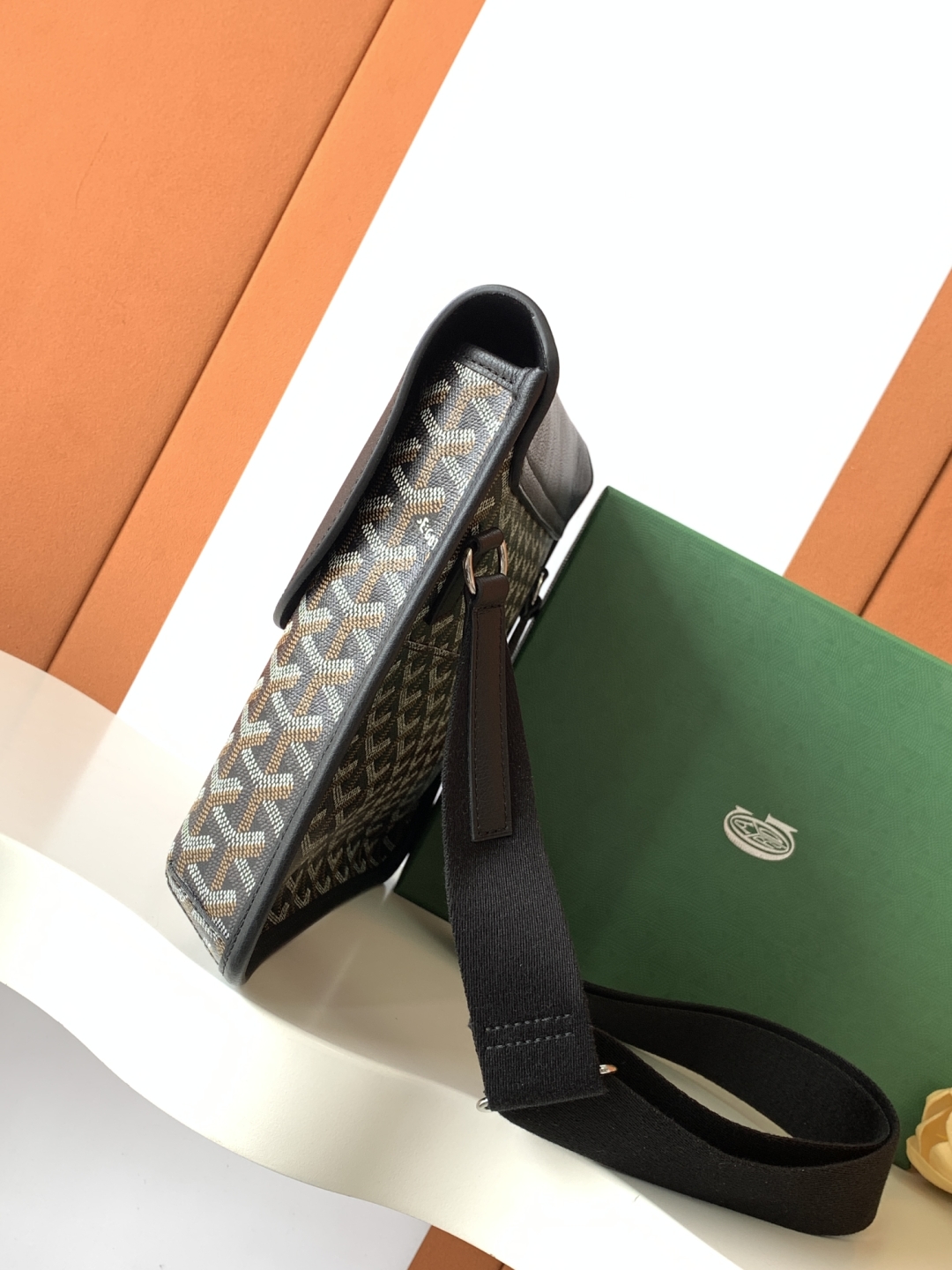 Goyard Coursier Messenger Crossbody Bag black