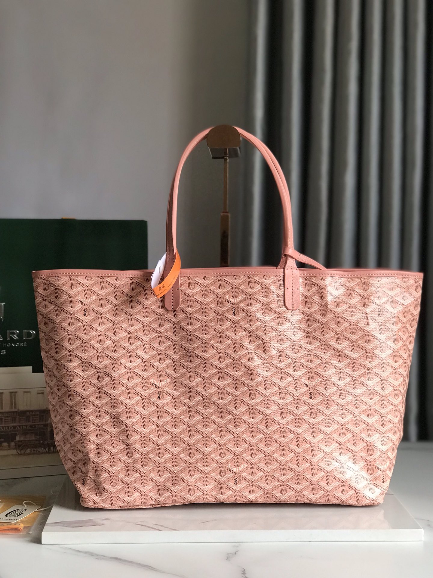 GOYARD Iridescent Goyardine Saint Louis PM Pearly Coral bag pink
