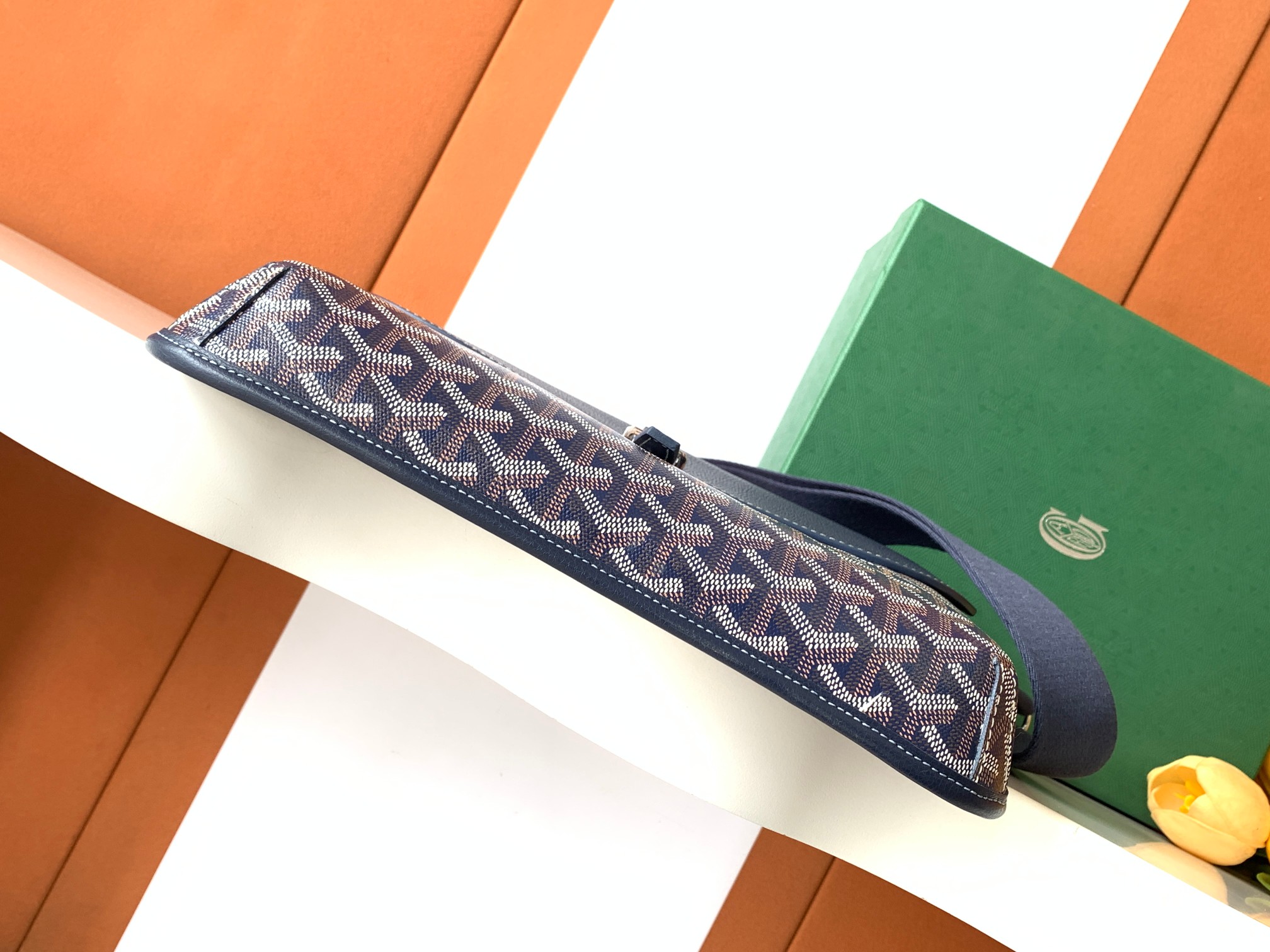 Goyard Coursier Messenger Crossbody Bag Blue navy