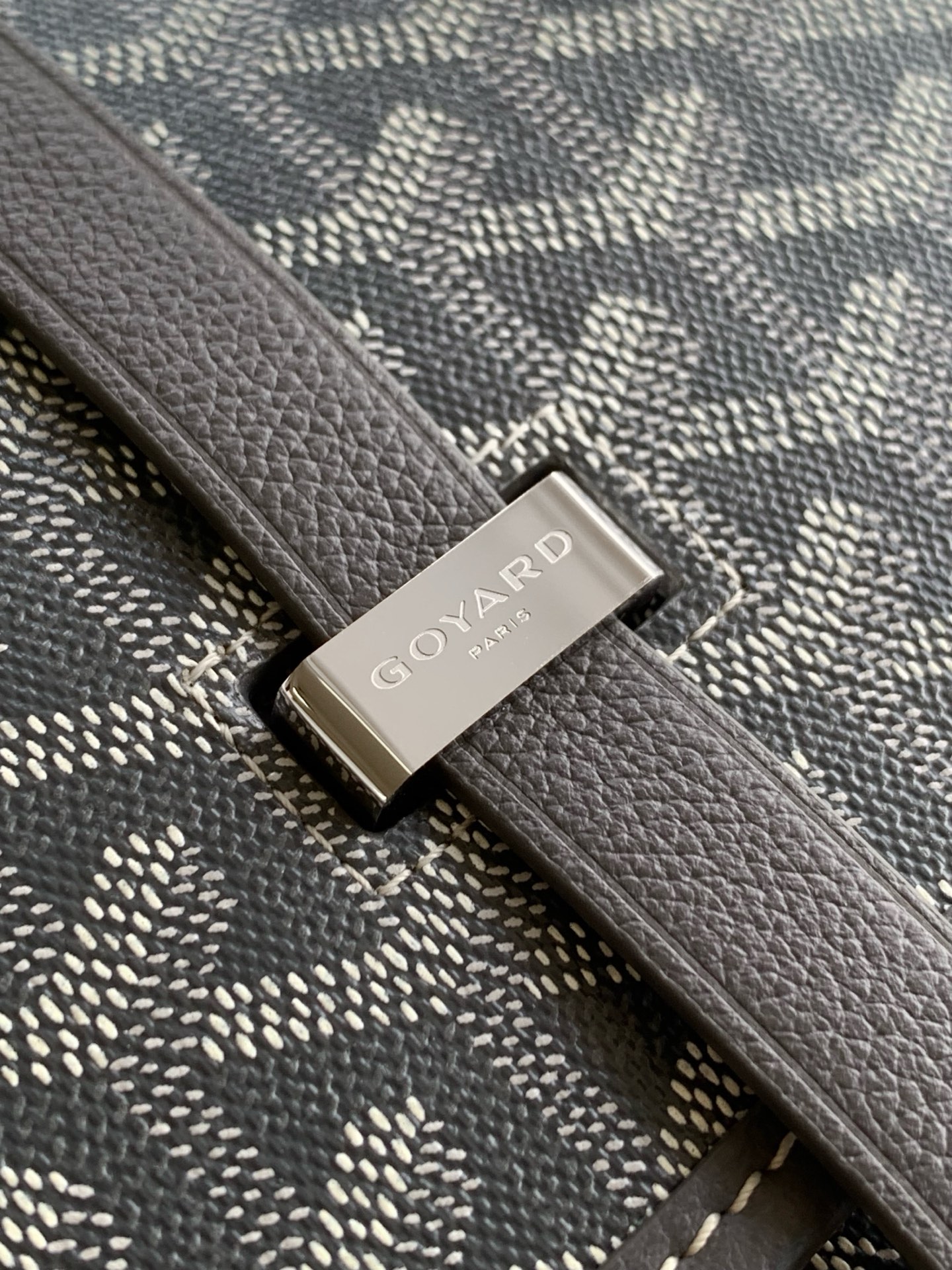GOYARD Goyardine Belvedere II MM Messenger Bag Grey