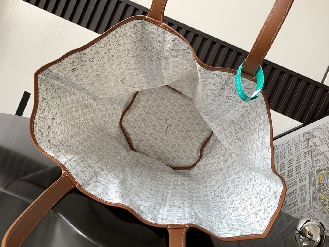 GOYARD Goyardine Reversible Belharra White 1008857 |