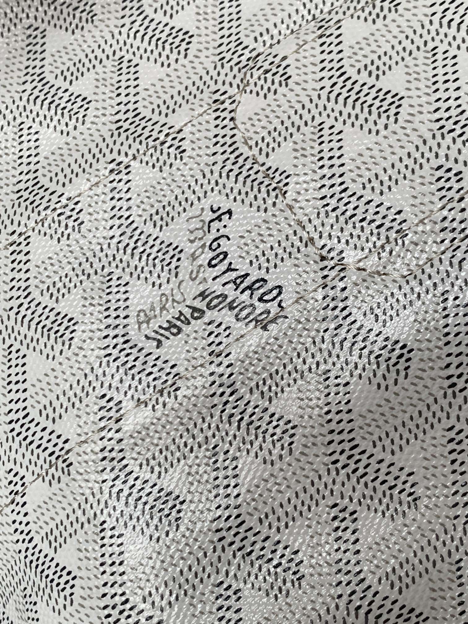 GOYARD Goyardine Reversible Belharra White 1008857 |