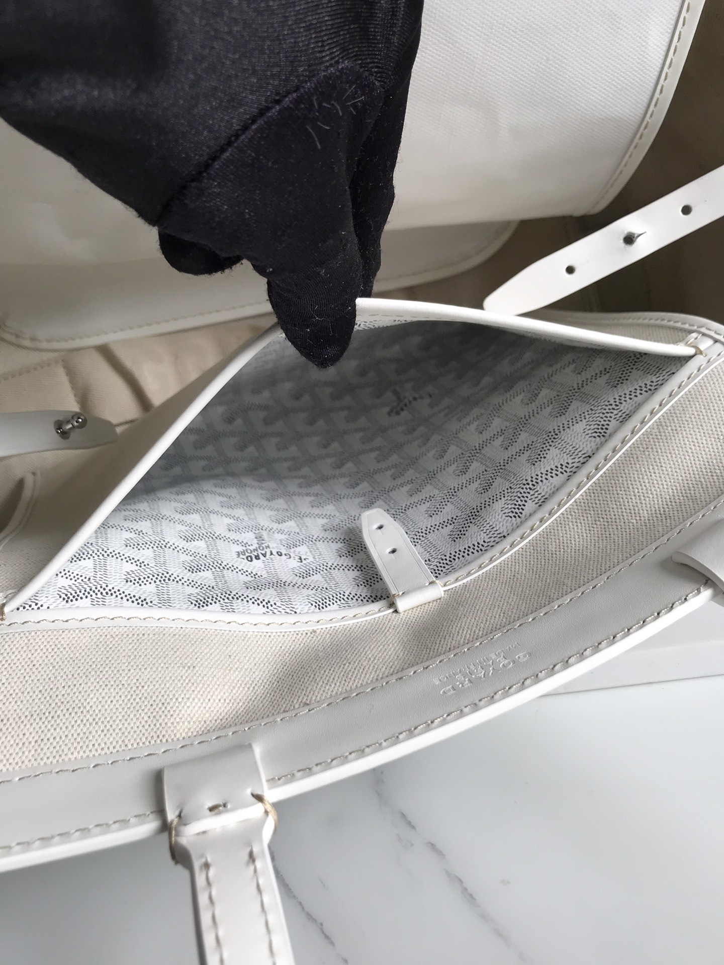 Goyard Bellechase Biaude PM Tote Bag white