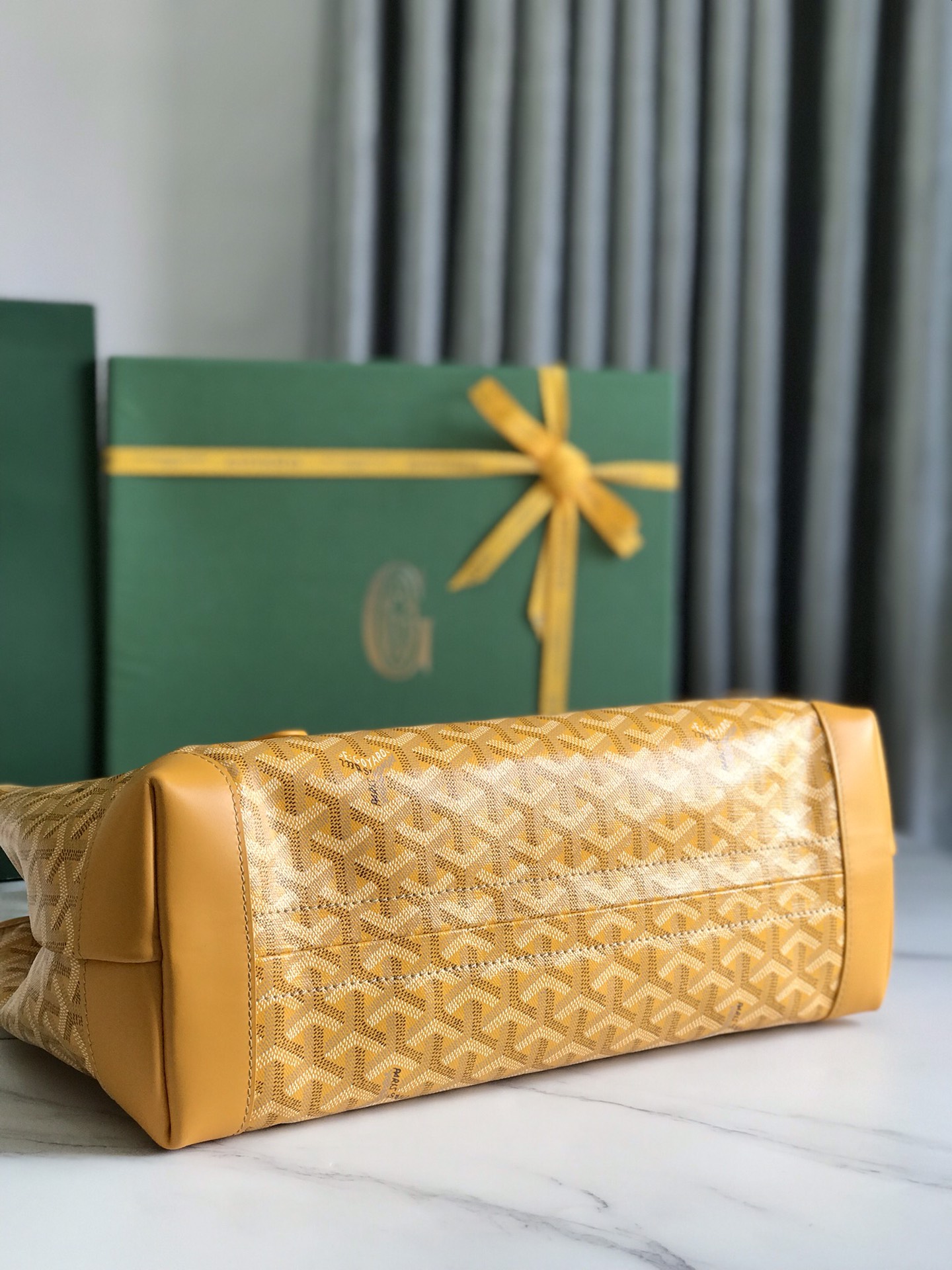 Goyard Bellechase Biaude PM Tote Bag yellow