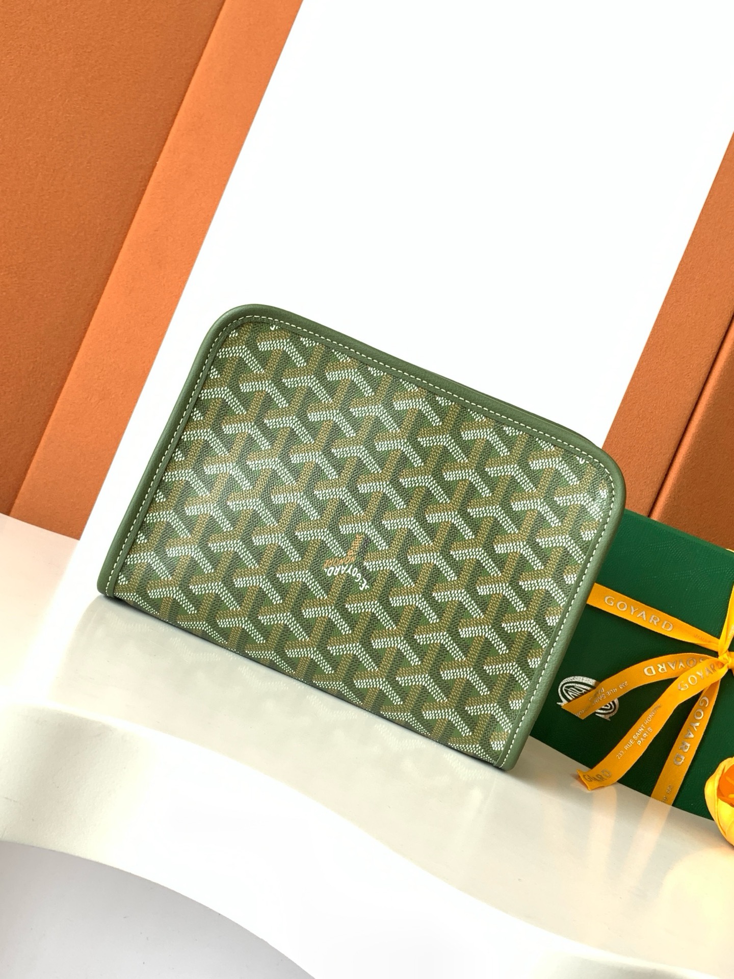 GOYARD Goyardine Jouvence Toiletry Pouch MM Green
