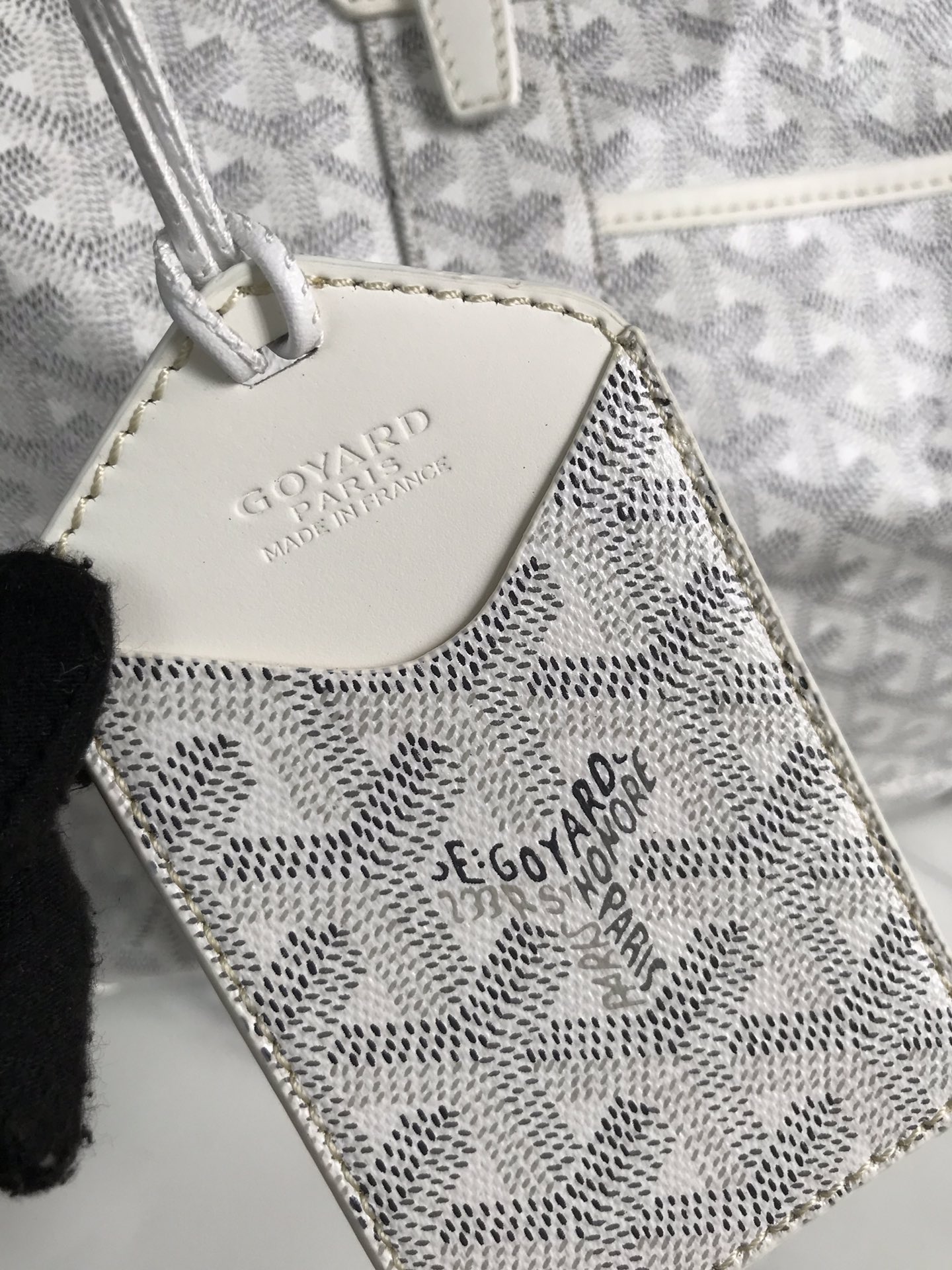 Goyard White Chevron Boeing 30 Boston Bag Leather ref.603329