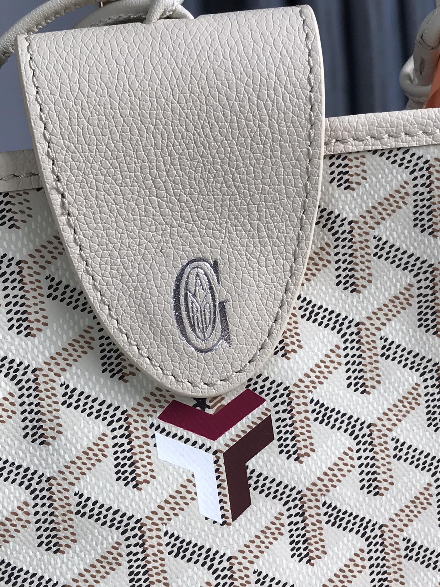Goyard Goyardine Sand Artois PM Tote Palladium Hardware