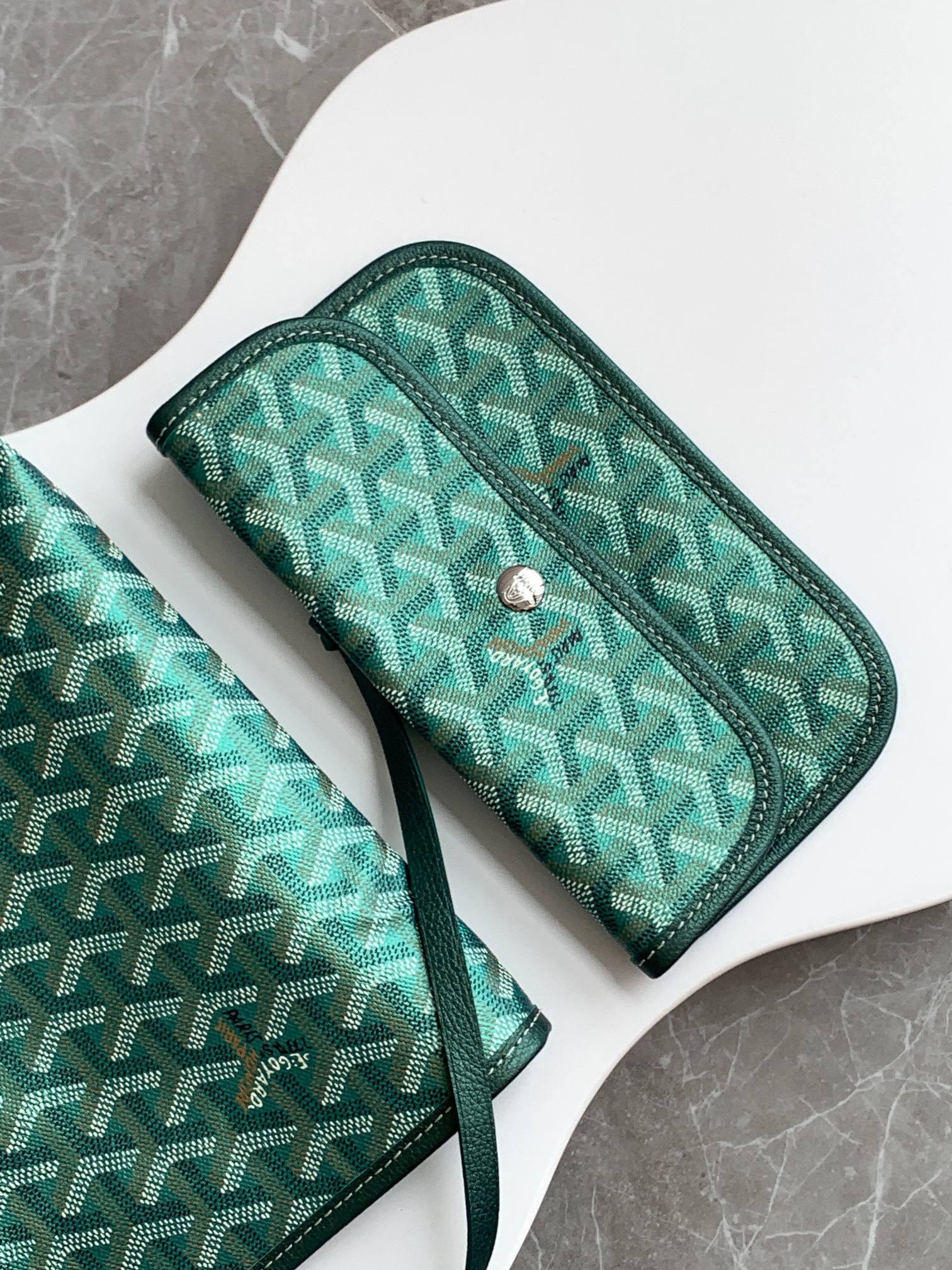 Goyard Pearly green Goyardine Canvas And Chevroches