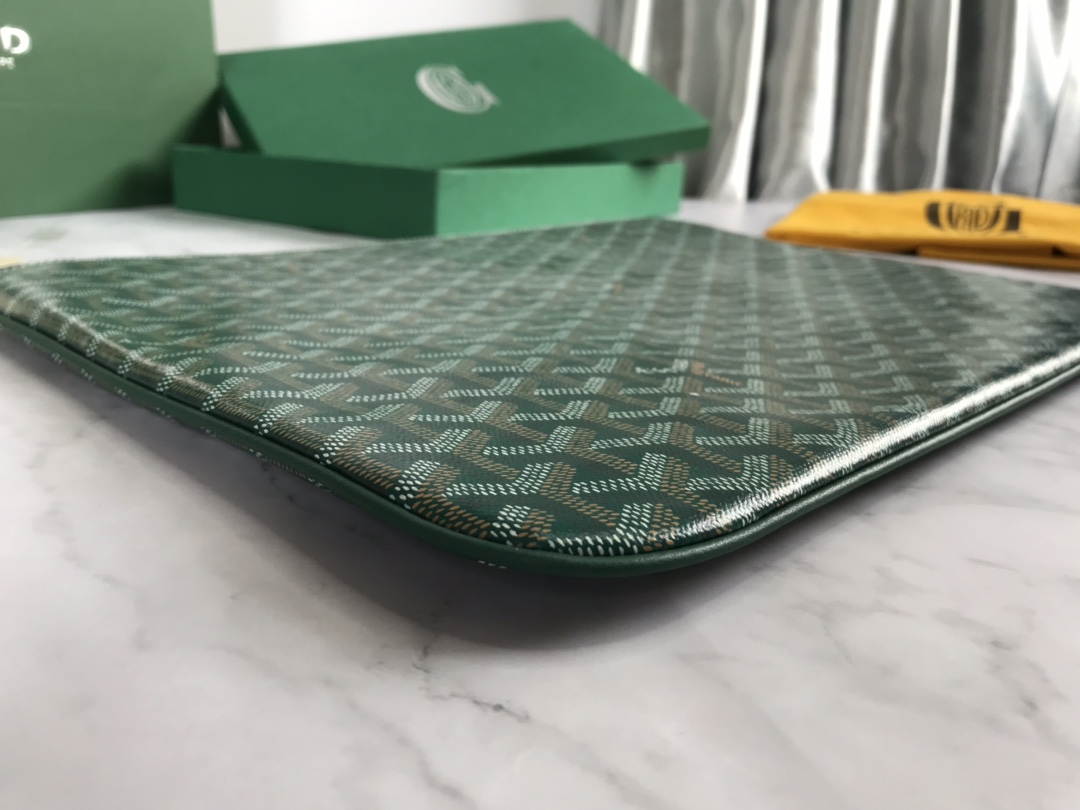 GOYARD Goyardine Senat Pochette GM Sky green 1259202 |