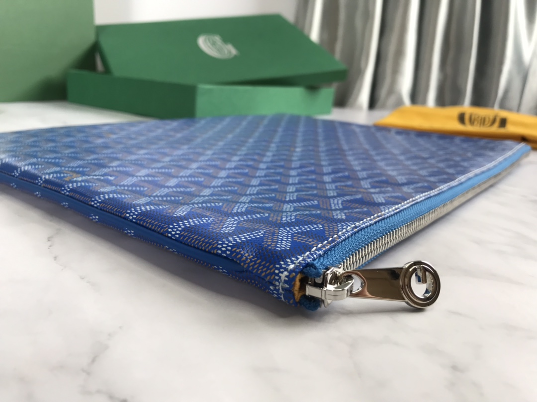 GOYARD Goyardine Senat Pochette GM Sky Blue 1259202 |