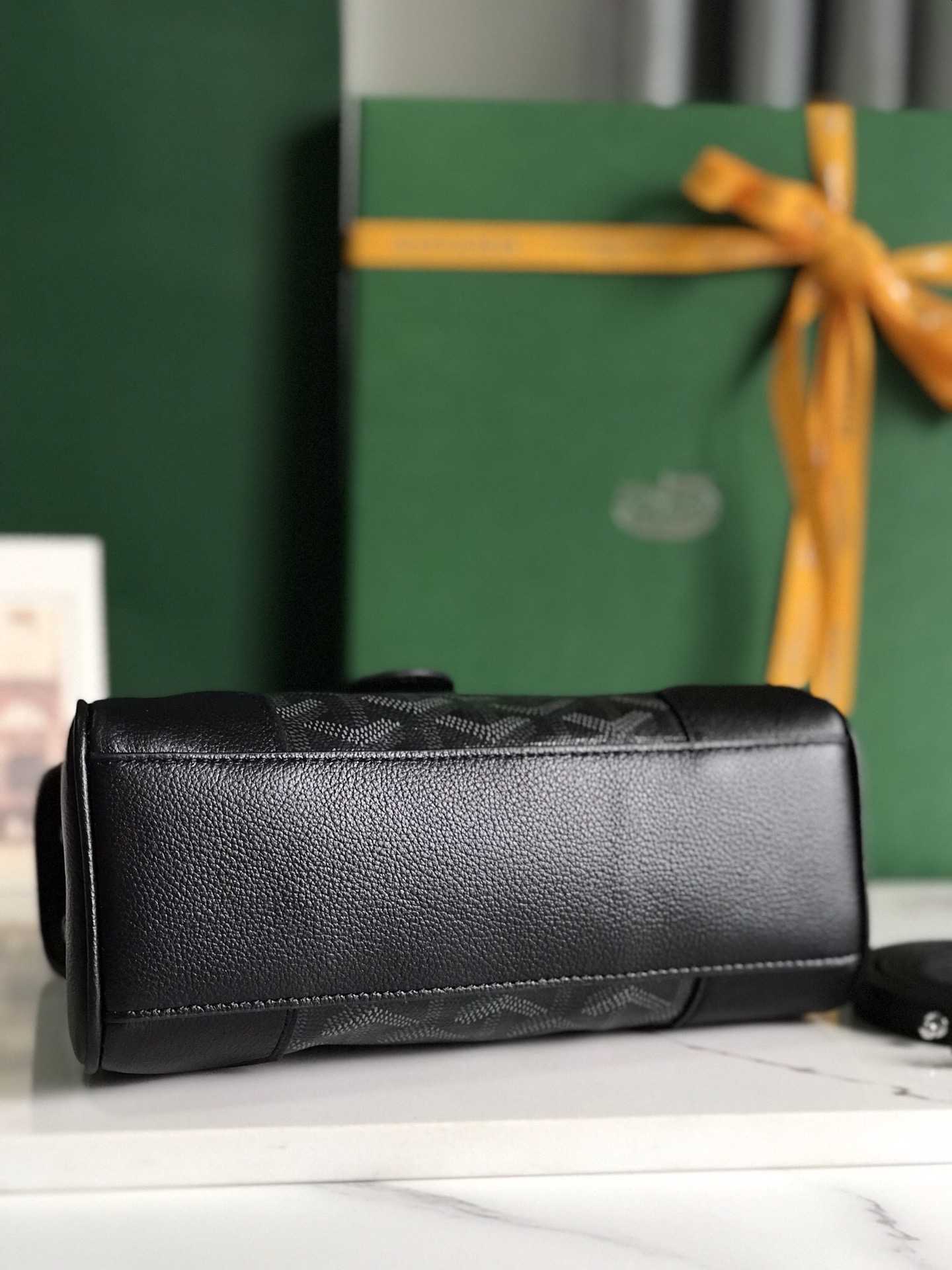 Goyard Sac Saigon Structuré Mini Black Women's Handbag