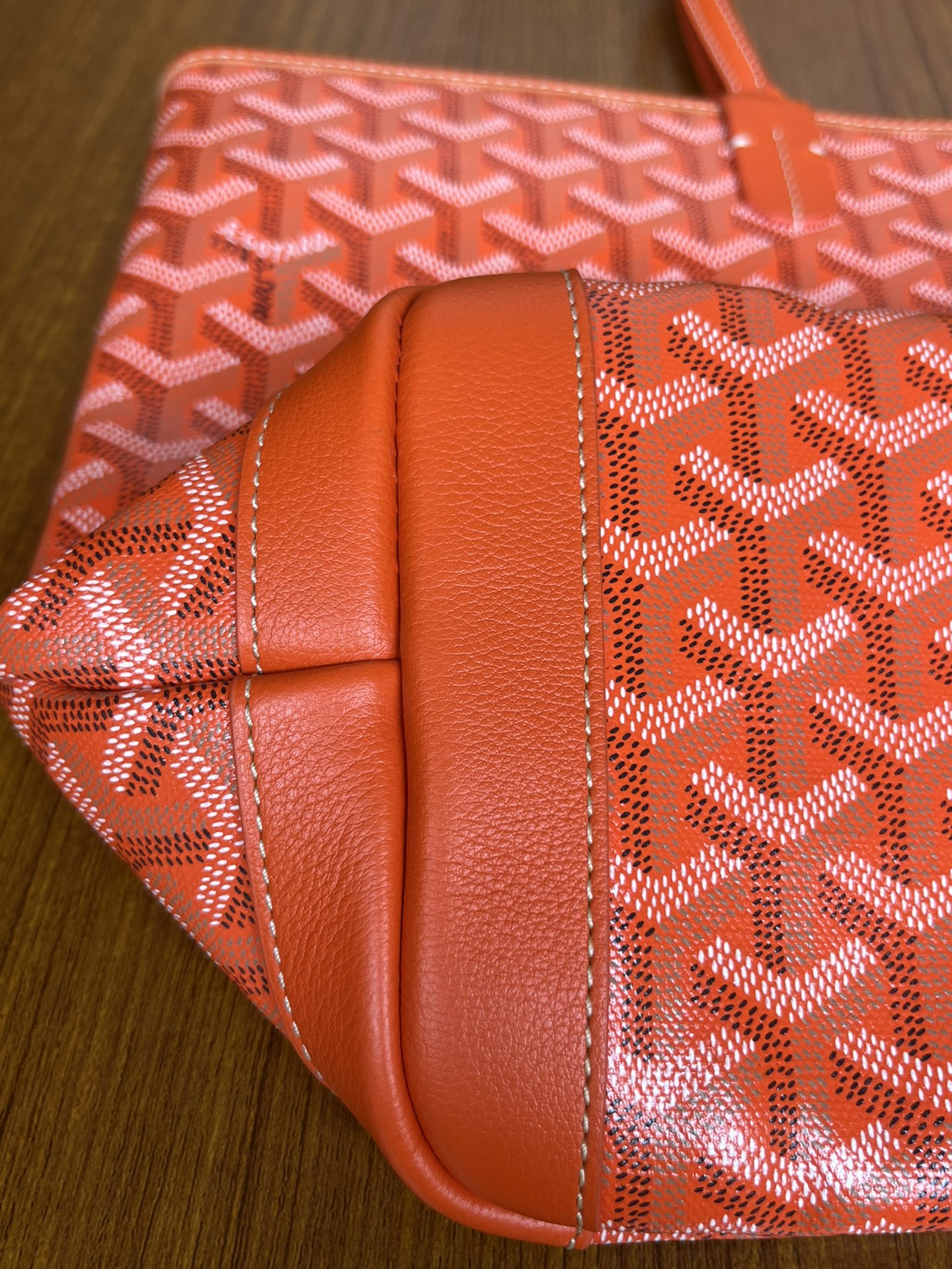 GOYARD Goyardine Artois PM orange 668430 |