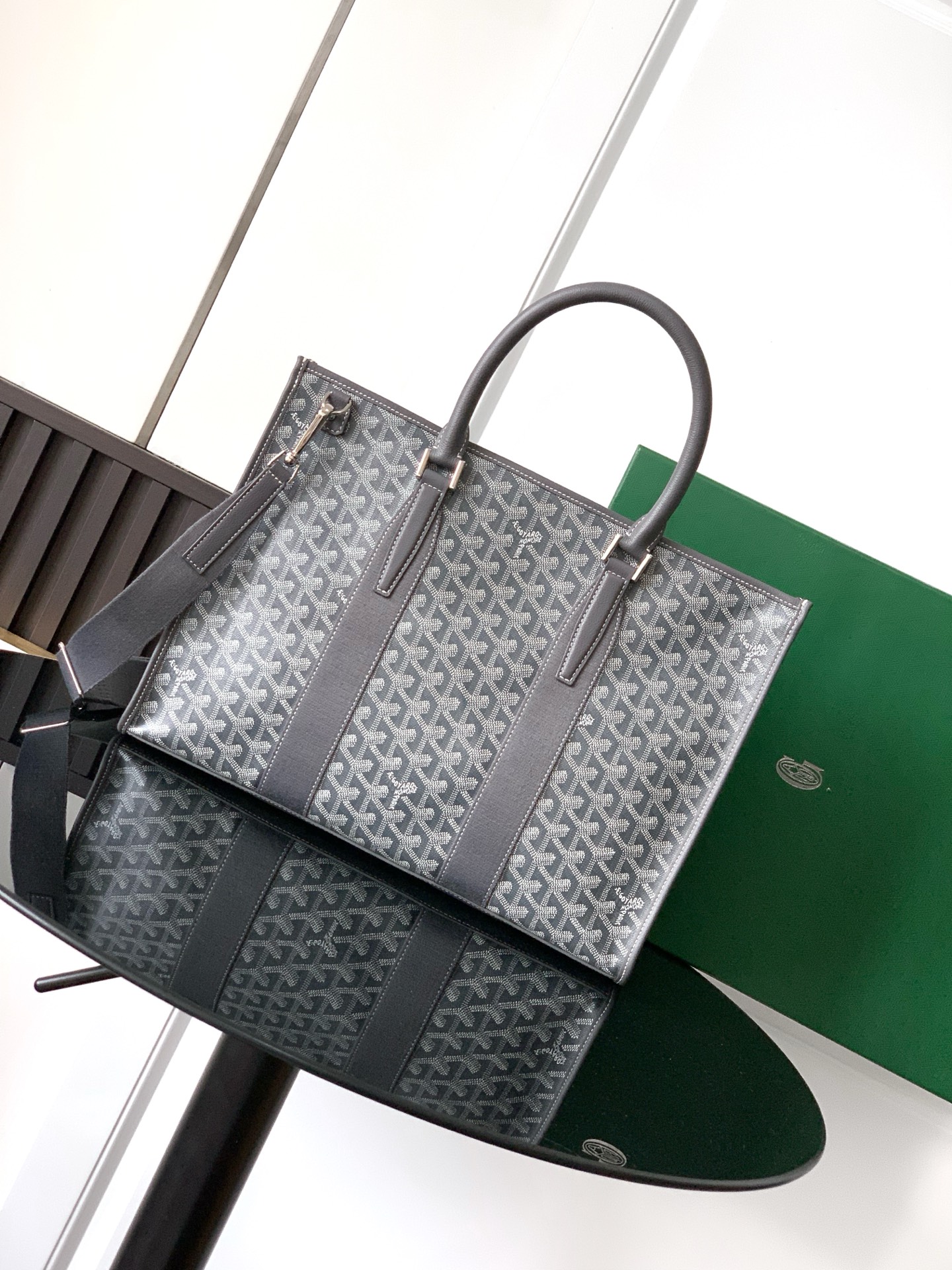 GOYARD Goyardine Calfskin Morvan Document Case gray