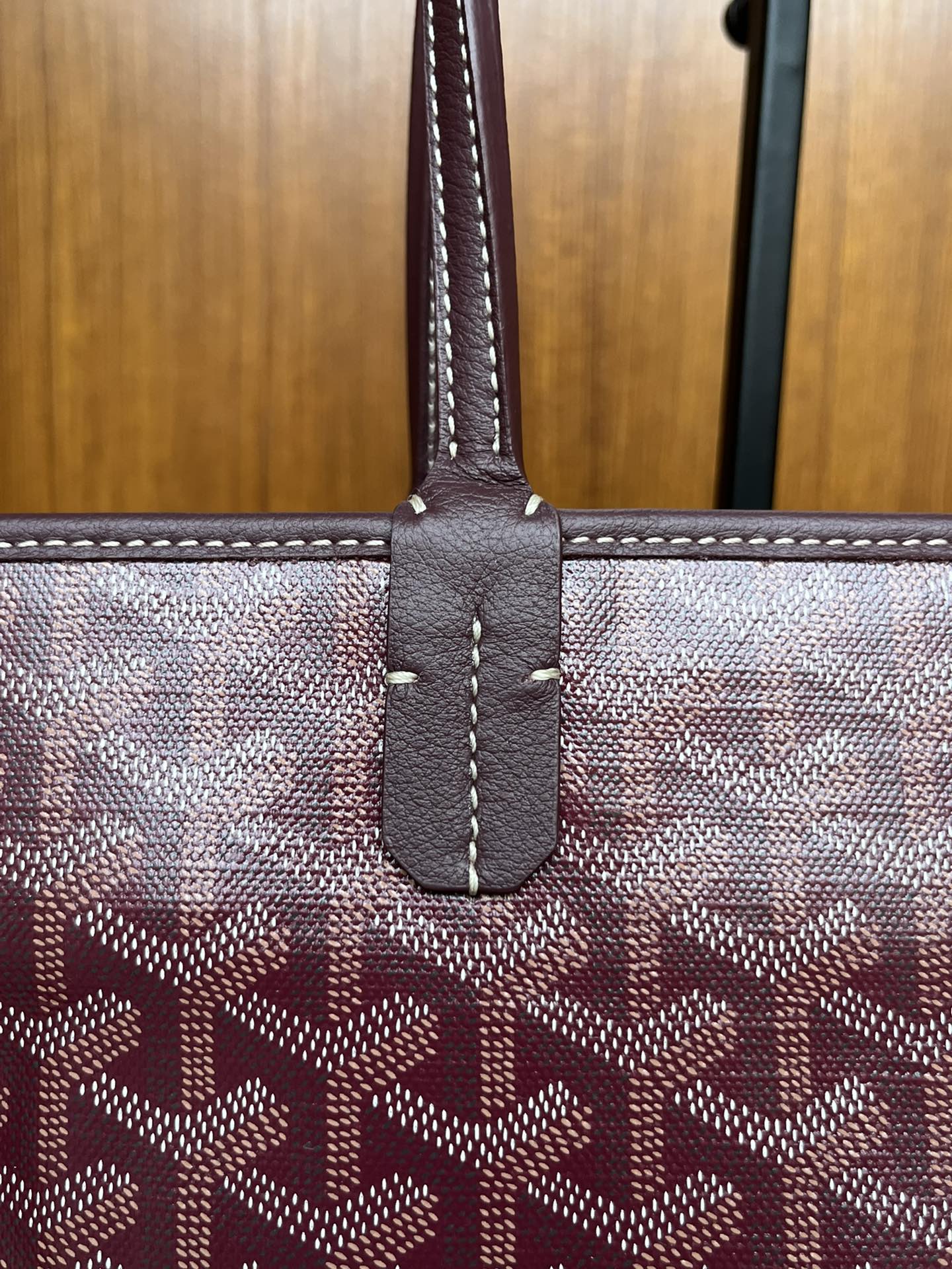 GOYARD Goyardine Artois PM Burgundy 1202449 |