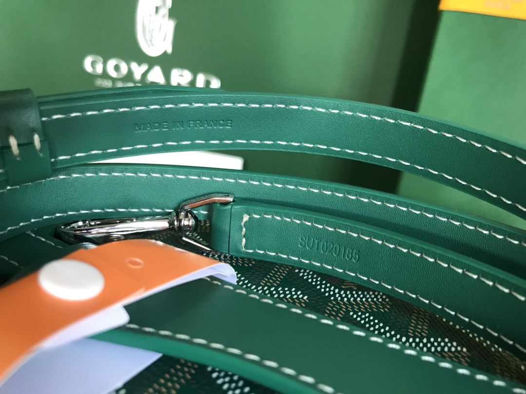 GOYARD Goyardine Muse Vanity Case Green 1097513
