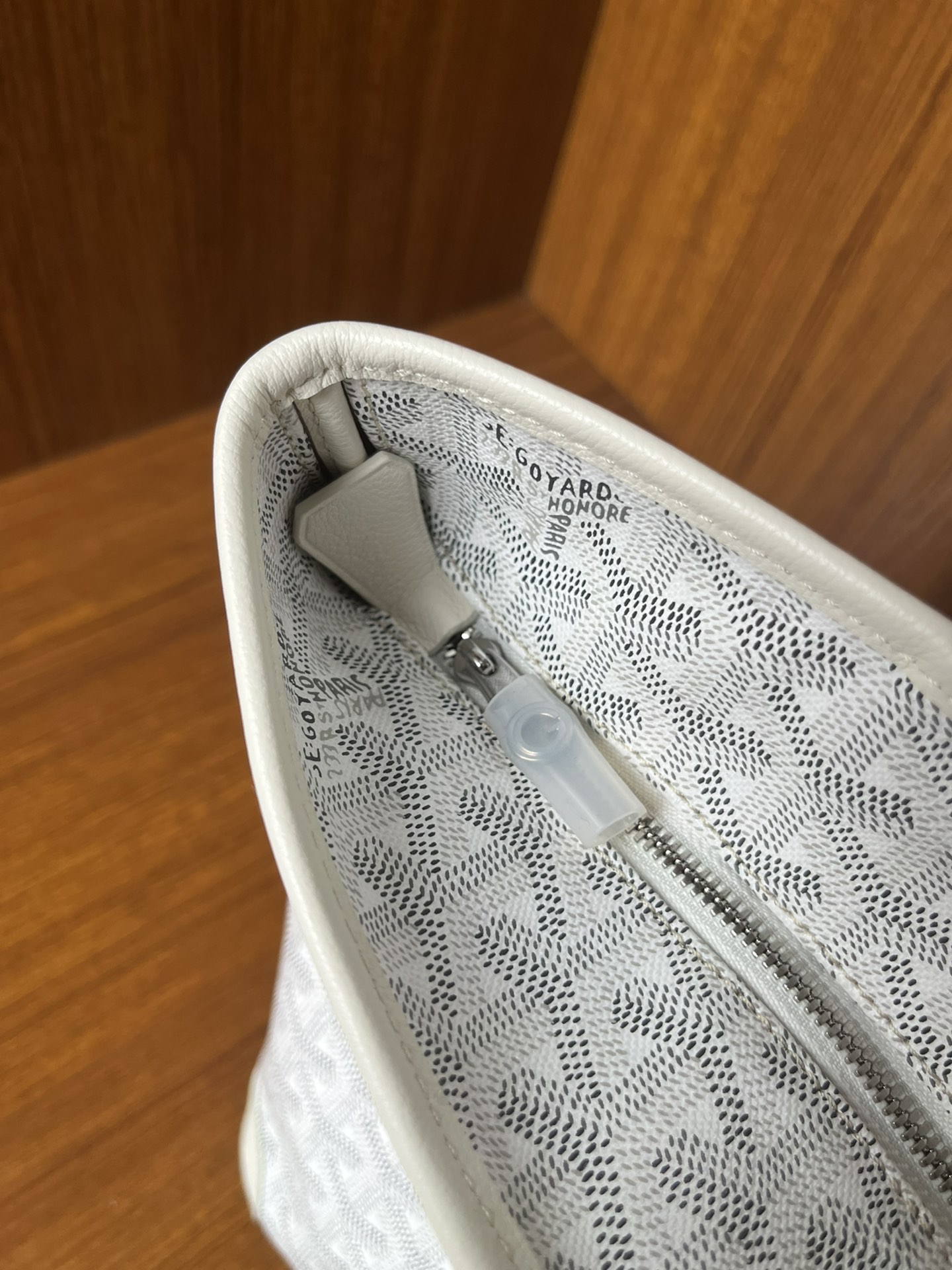 Goyard White Goyardine Coated Canvas and Leather Artois MM Tote | eBay